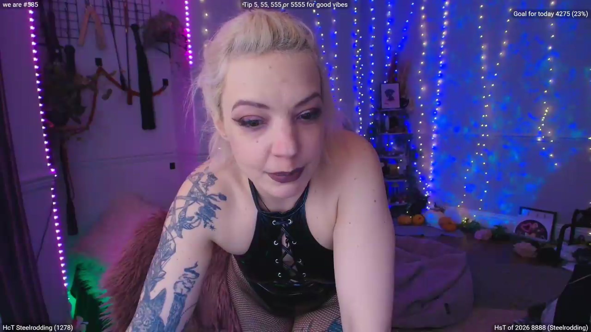 Gallery image thumbnail from LunaWolfie's myfreecams stream on, 05/16/2026, 17:58 image 14 of 20