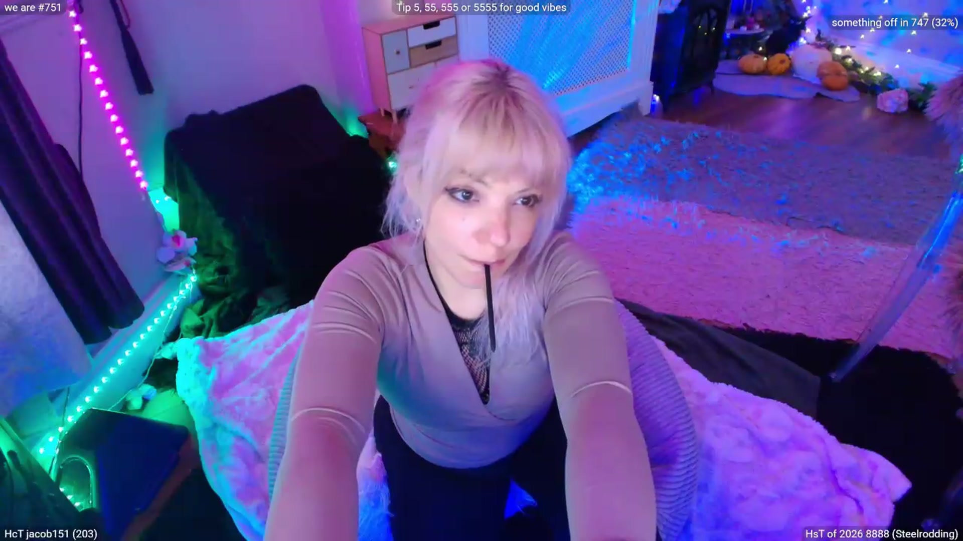 Gallery image thumbnail from LunaWolfie's myfreecams stream on, 05/21/2026, 23:19 image 9 of 20