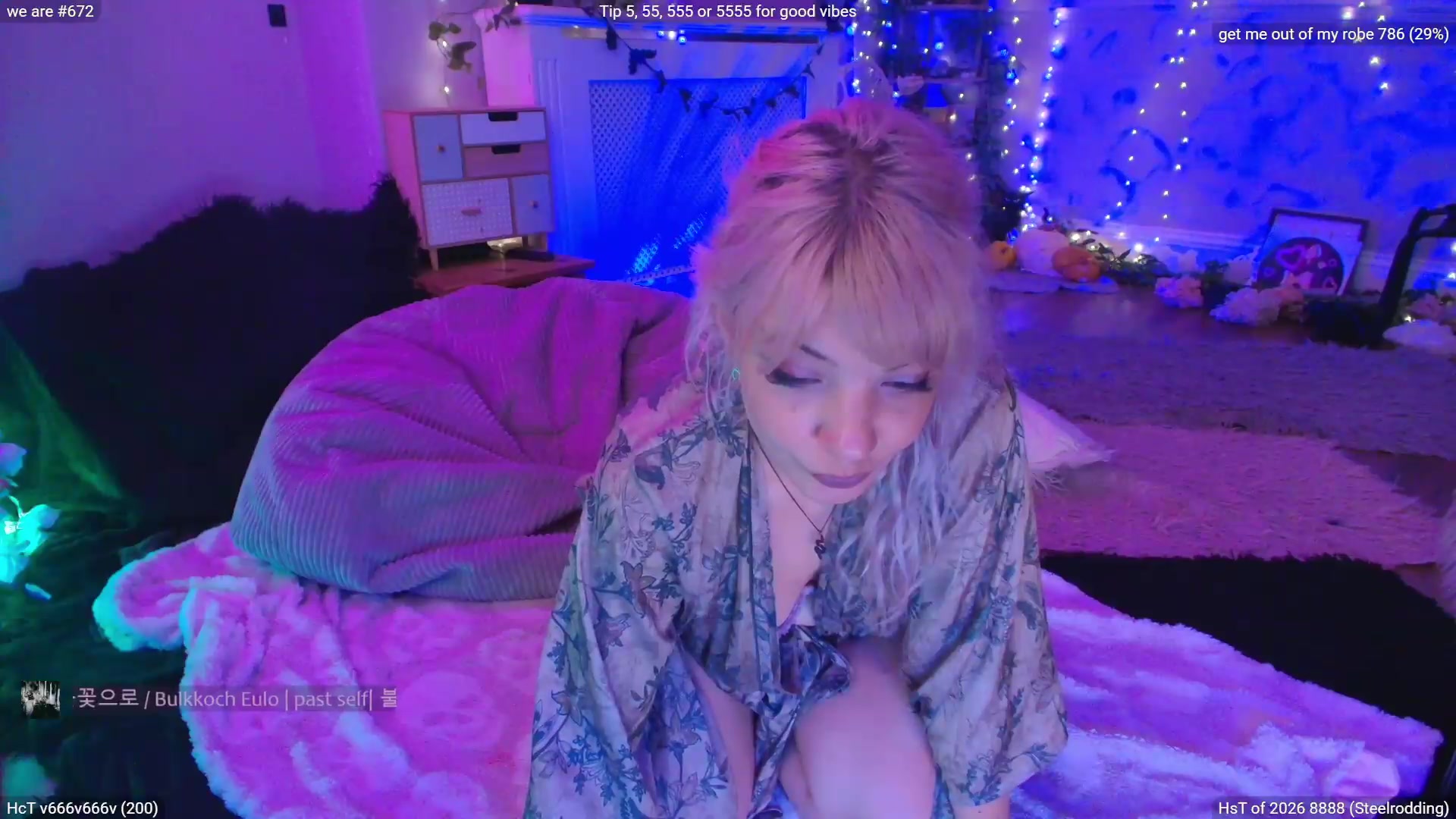 Gallery image thumbnail from LunaWolfie's myfreecams stream on, 05/30/2026, 19:19 image 20 of 20