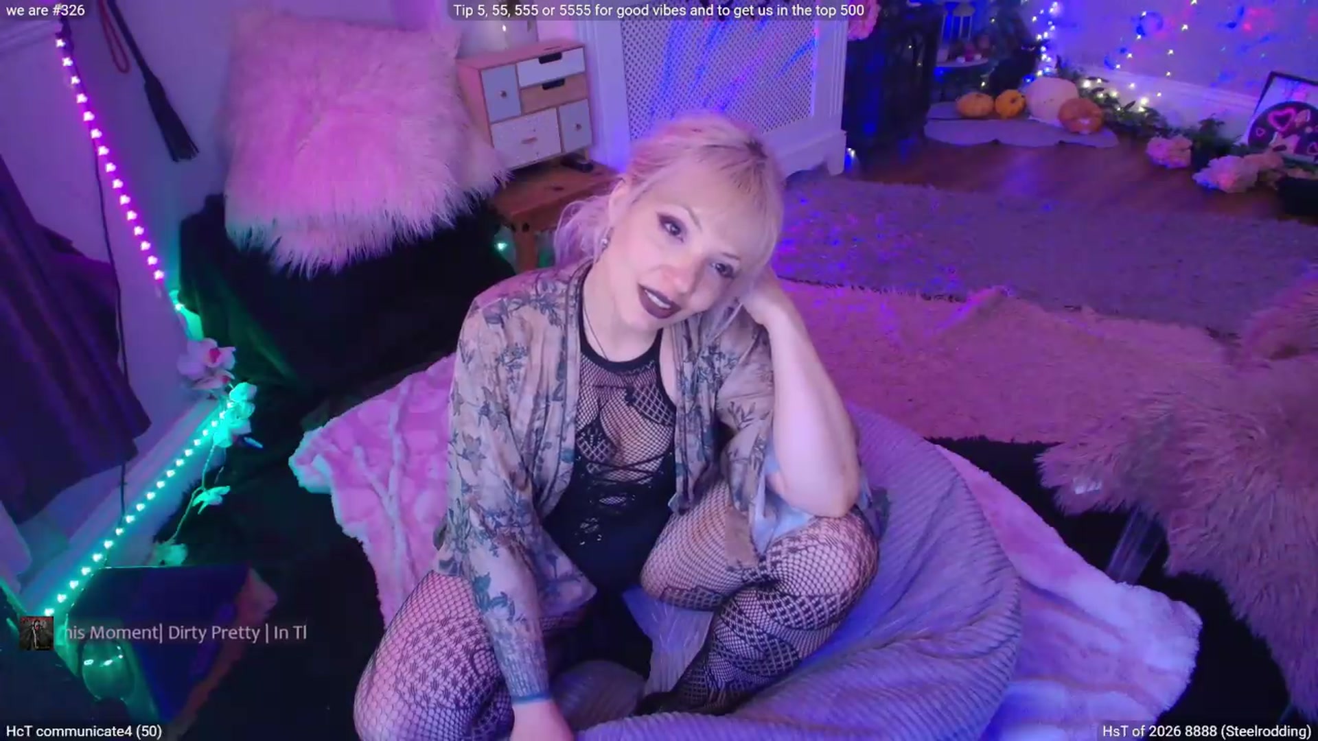 Gallery image thumbnail from LunaWolfie's myfreecams stream on, 06/01/2026, 16:02 image 16 of 20