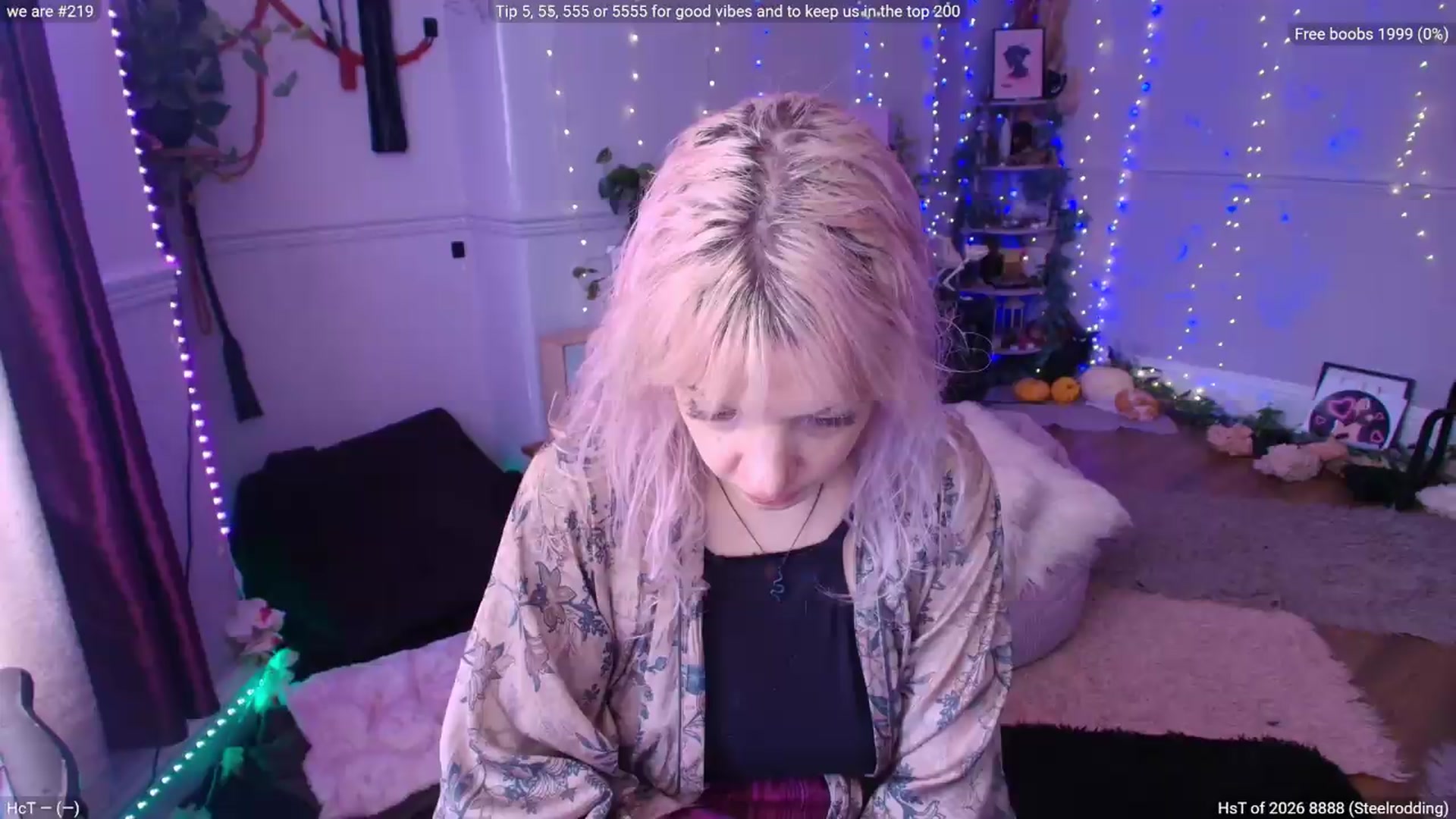 Gallery image thumbnail from LunaWolfie's myfreecams stream on, 06/04/2026, 12:49 image 17 of 20