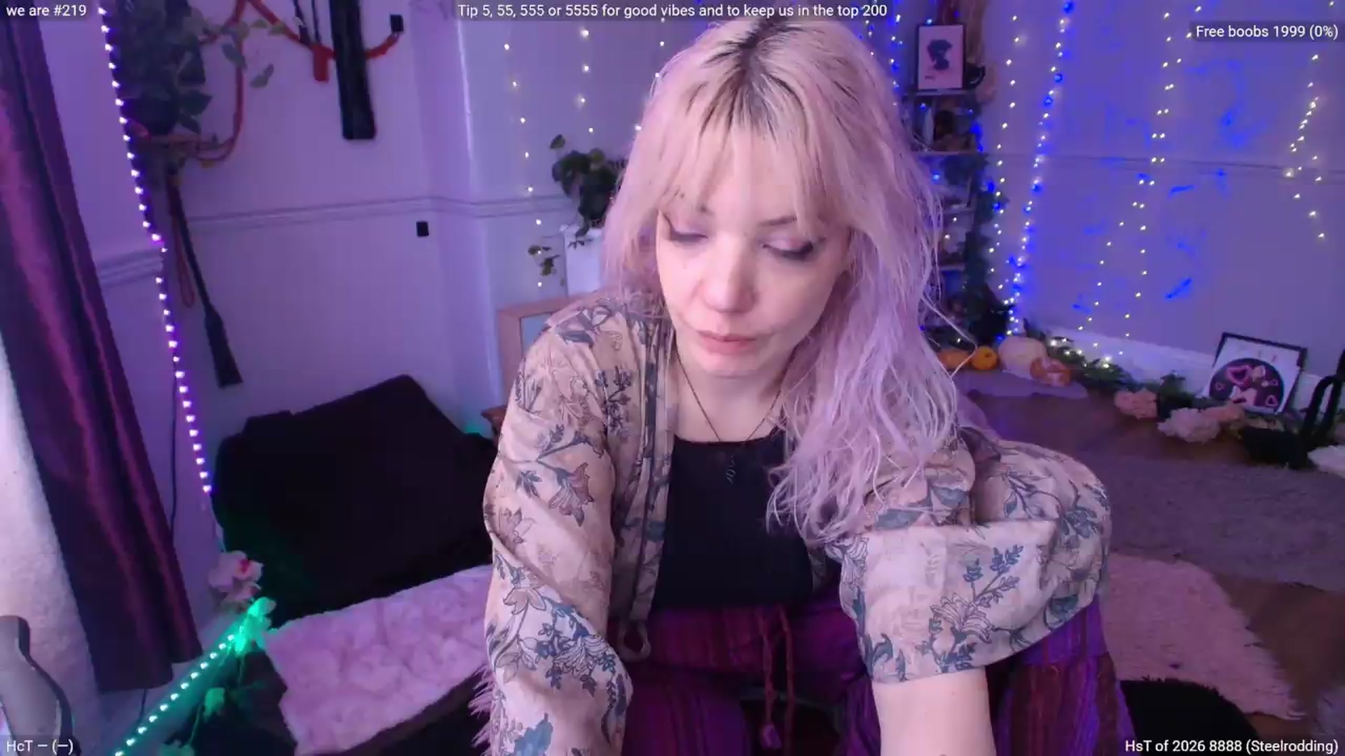 Gallery image thumbnail from LunaWolfie's myfreecams stream on, 06/04/2026, 12:49 image 19 of 20