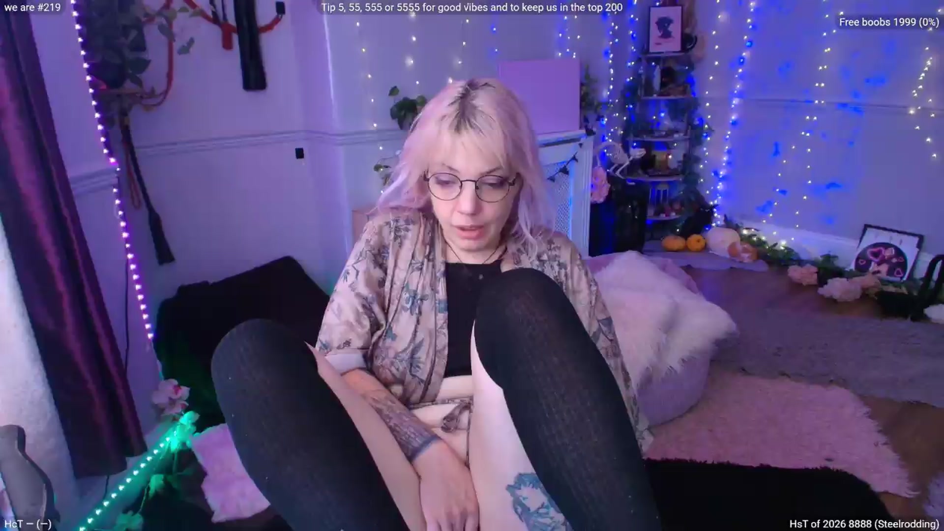 Gallery image thumbnail from LunaWolfie's myfreecams stream on, 06/04/2026, 12:49 image 1 of 20
