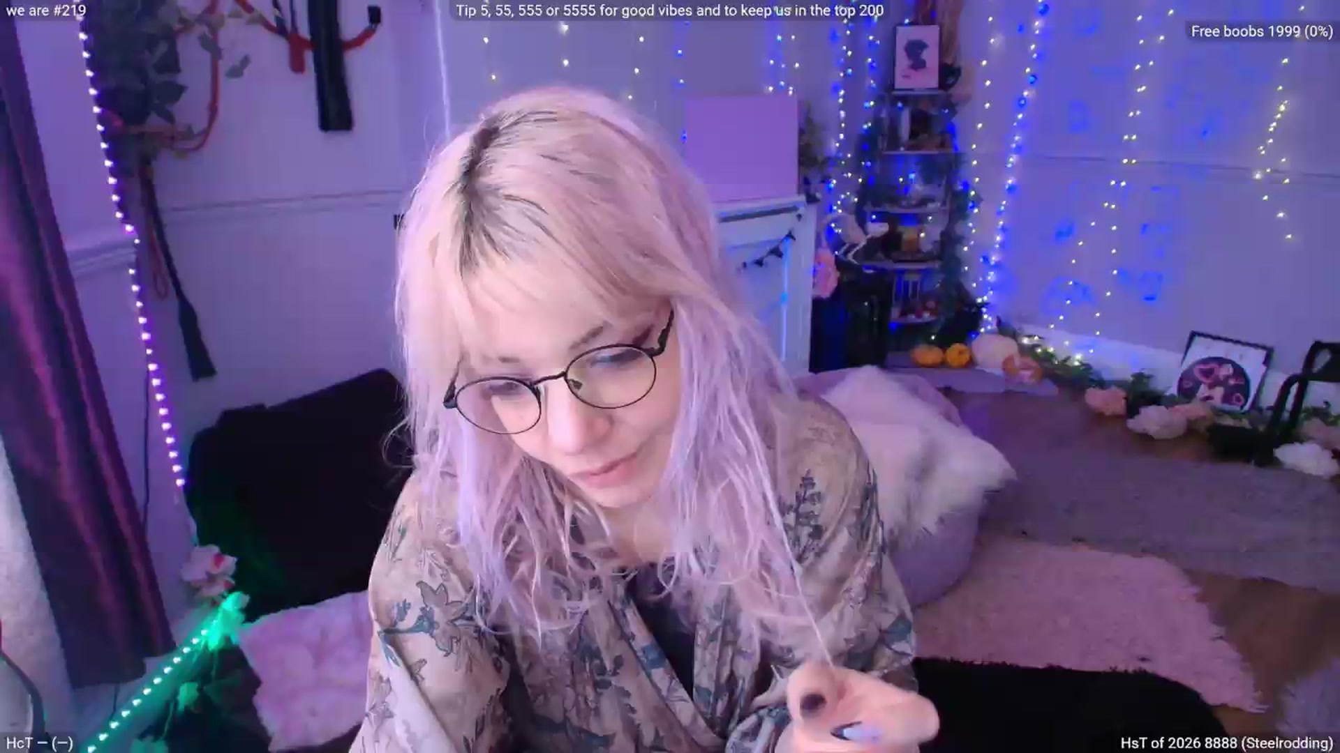 Gallery image thumbnail from LunaWolfie's myfreecams stream on, 06/04/2026, 12:49 image 4 of 20