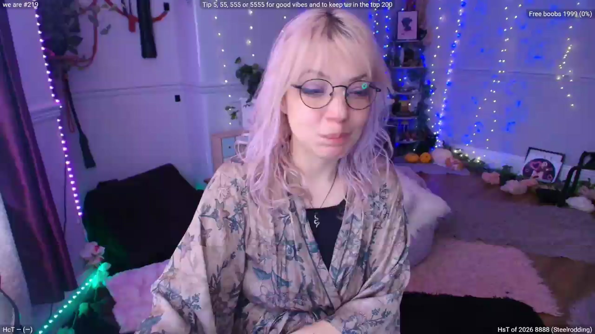 Gallery image thumbnail from LunaWolfie's myfreecams stream on, 06/04/2026, 12:49 image 3 of 20