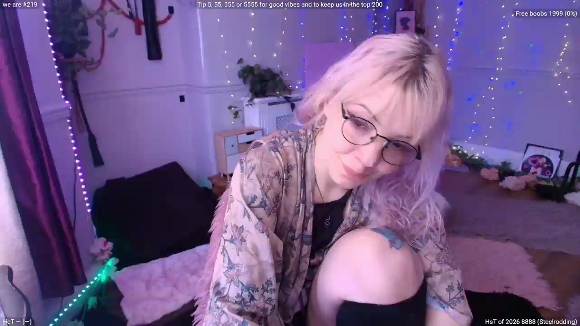 Gallery image thumbnail from LunaWolfie's myfreecams stream on, 06/04/2026, 12:49 image 13 of 20