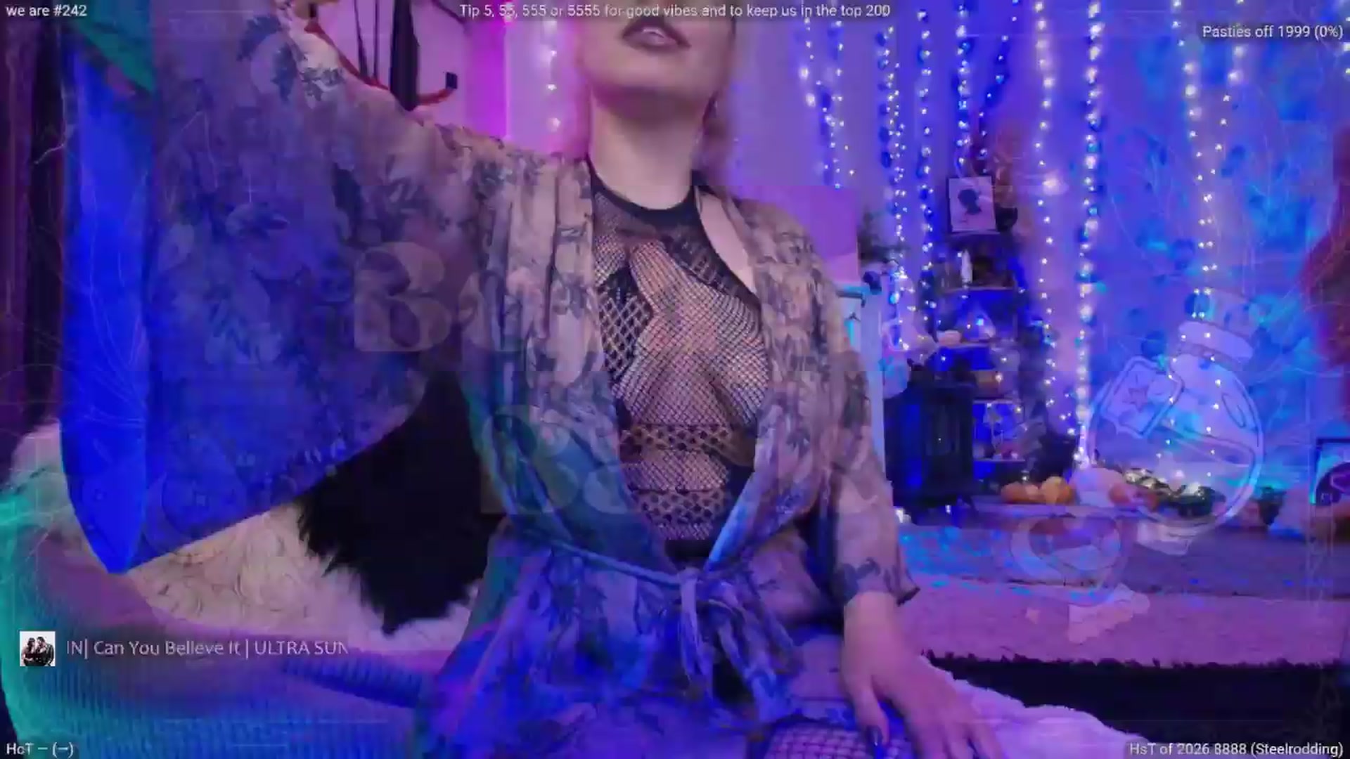 Gallery image thumbnail from LunaWolfie's myfreecams stream on, 06/04/2026, 22:17 image 5 of 20