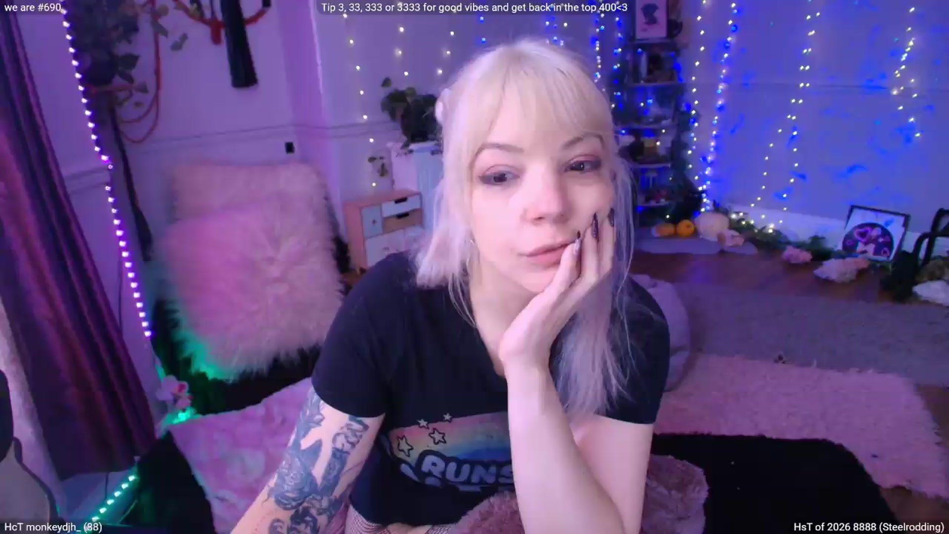 Gallery image thumbnail from LunaWolfie's myfreecams stream on, 06/12/2026, 13:22 image 13 of 20