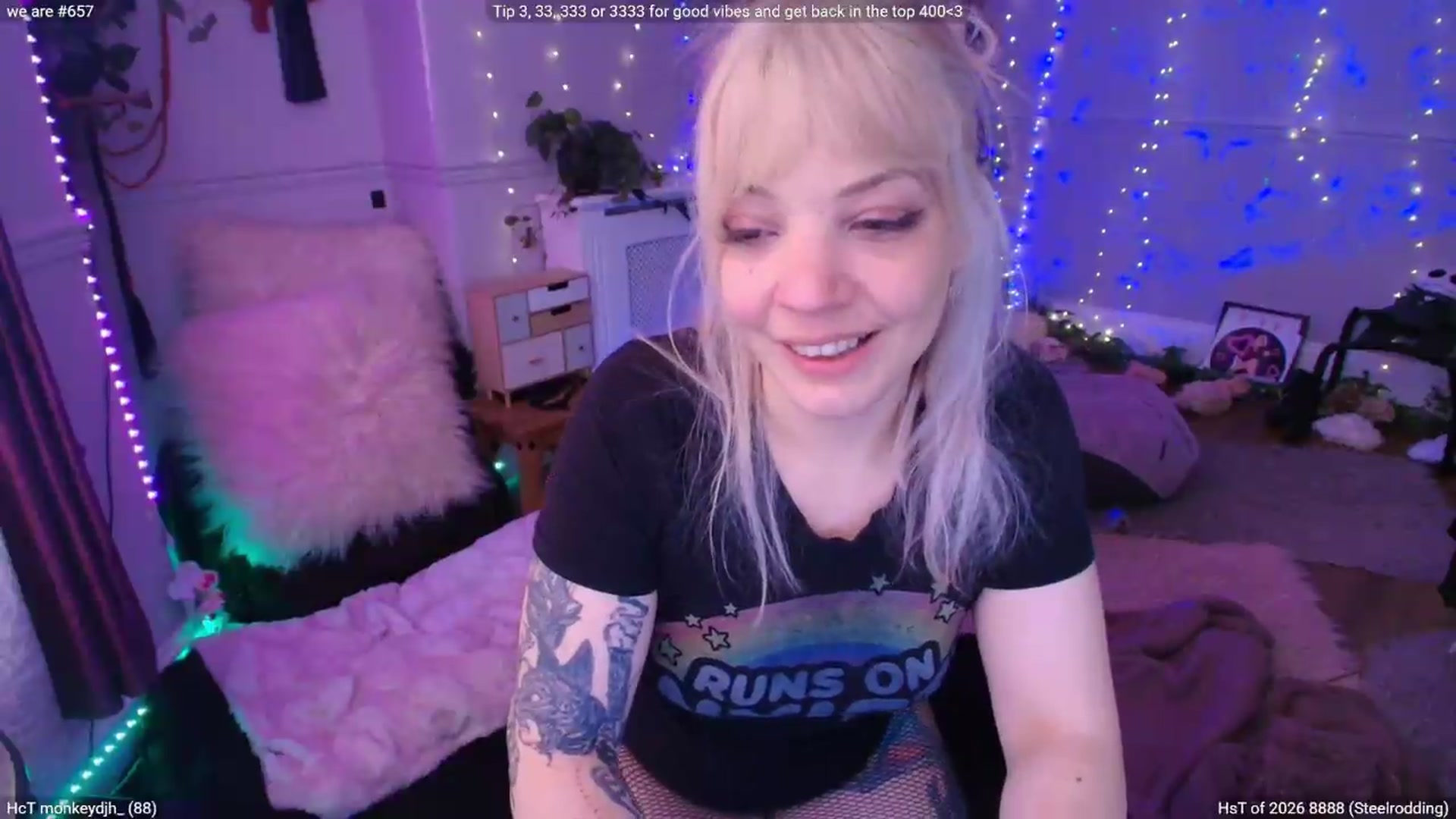 Gallery image thumbnail from LunaWolfie's myfreecams stream on, 06/12/2026, 16:59 image 7 of 20
