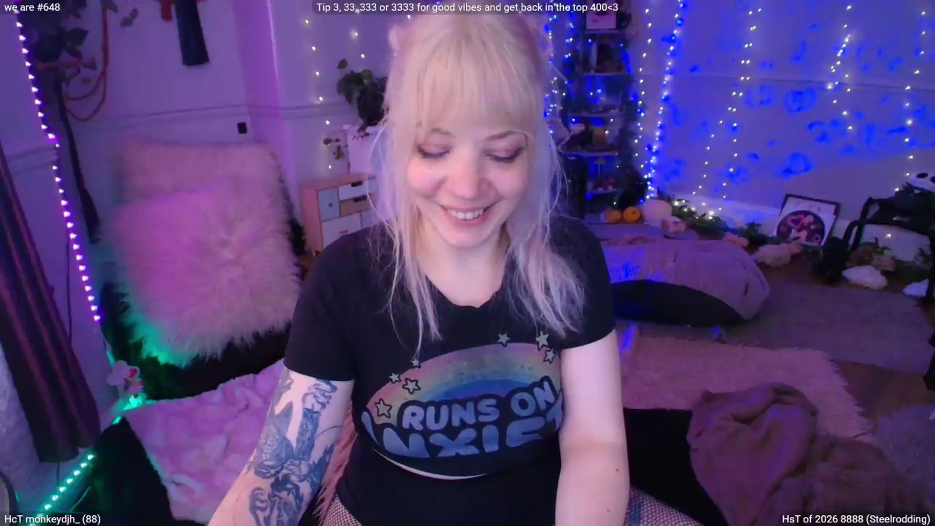 Gallery image thumbnail from LunaWolfie's myfreecams stream on, 06/12/2026, 16:59 image 18 of 20