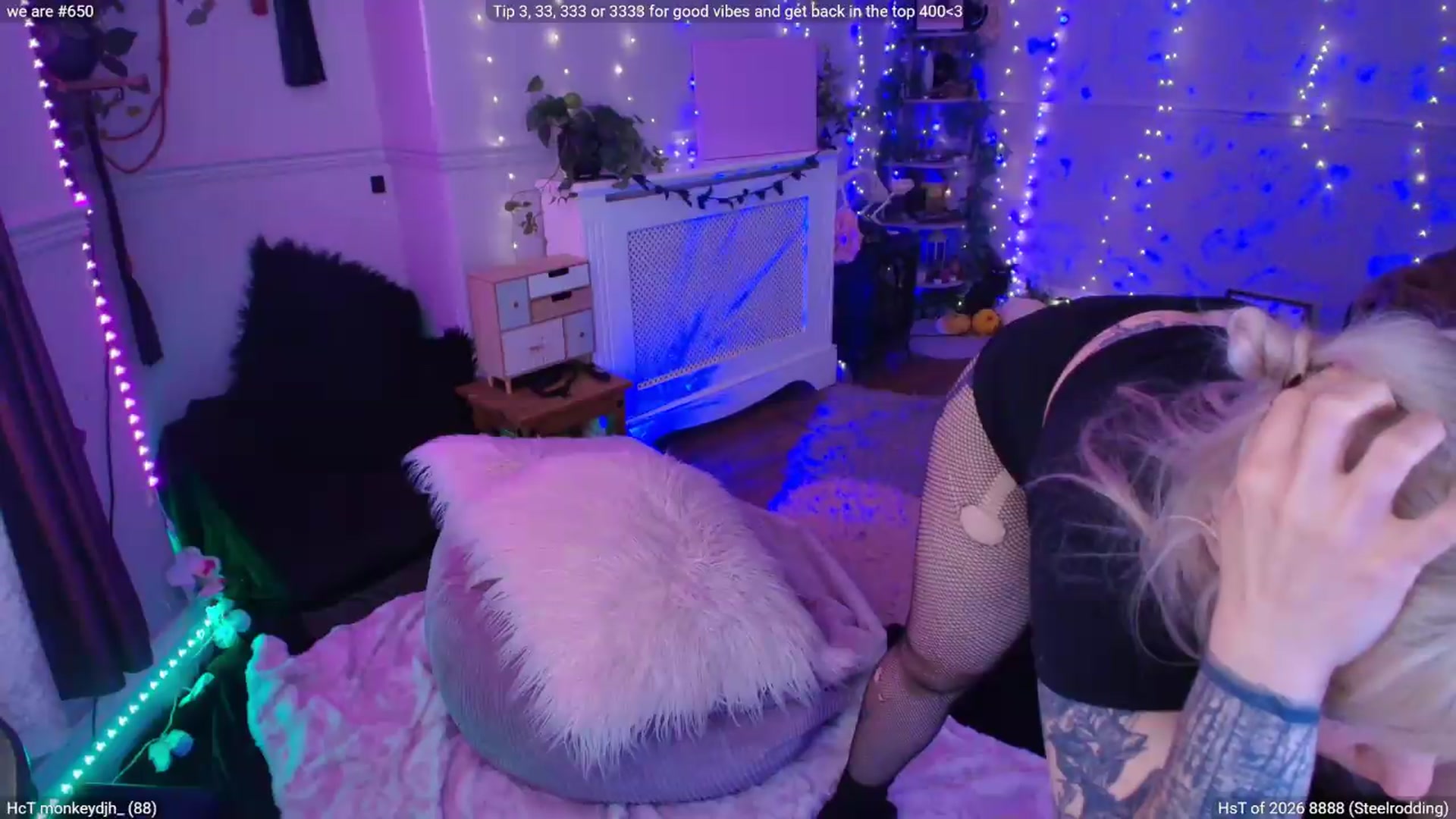 Gallery image thumbnail from LunaWolfie's myfreecams stream on, 06/12/2026, 18:12 image 3 of 20