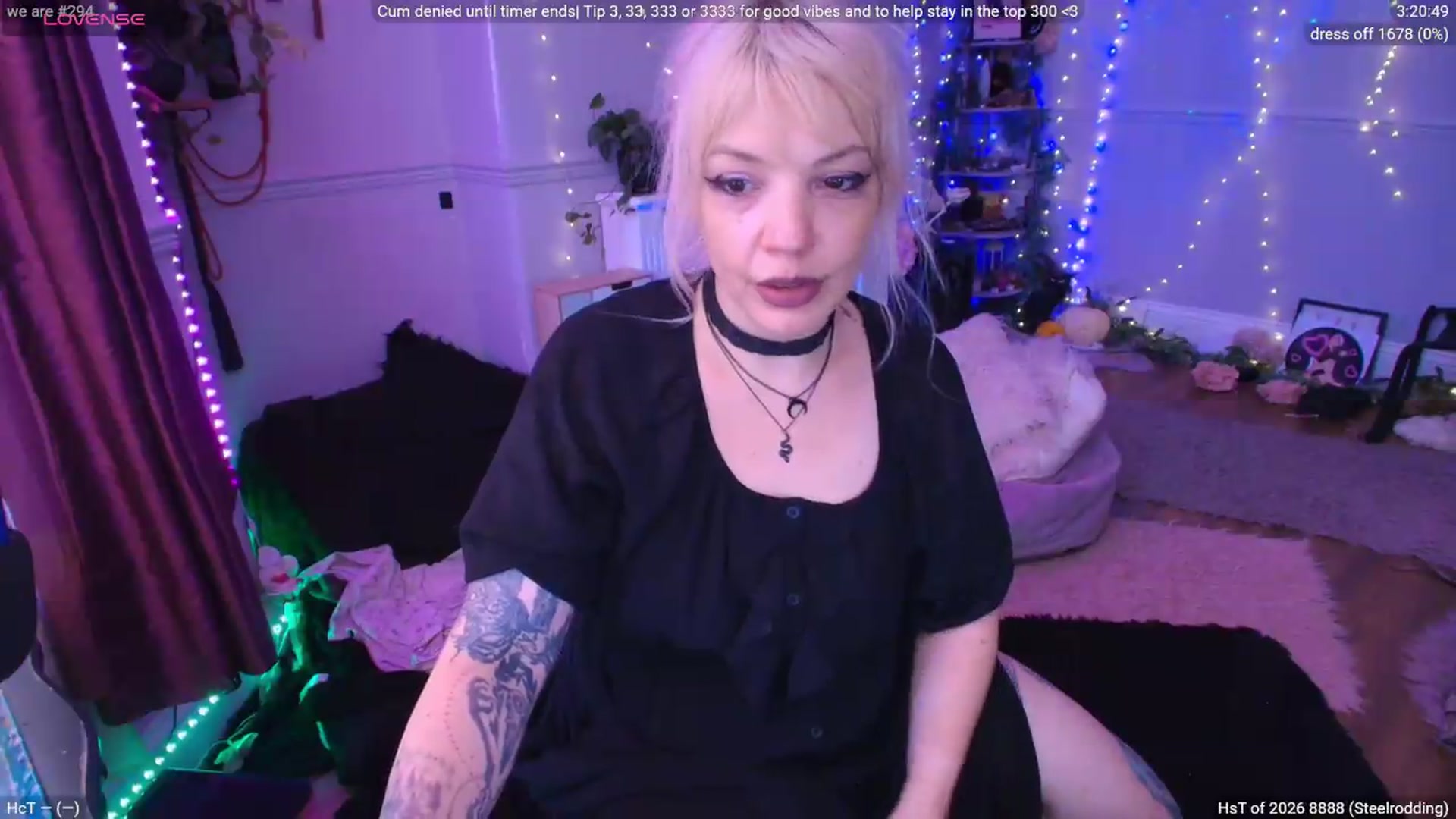 Gallery image thumbnail from LunaWolfie's myfreecams stream on, 07/07/2026, 18:12 image 6 of 20