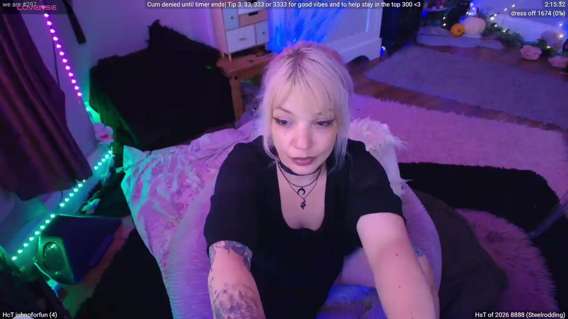 Gallery image thumbnail from LunaWolfie's myfreecams stream on, 07/07/2026, 18:37 image 18 of 20