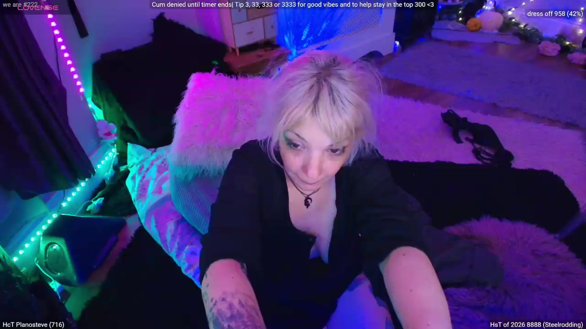 Gallery image thumbnail from LunaWolfie's myfreecams stream on, 07/07/2026, 21:10 image 15 of 20
