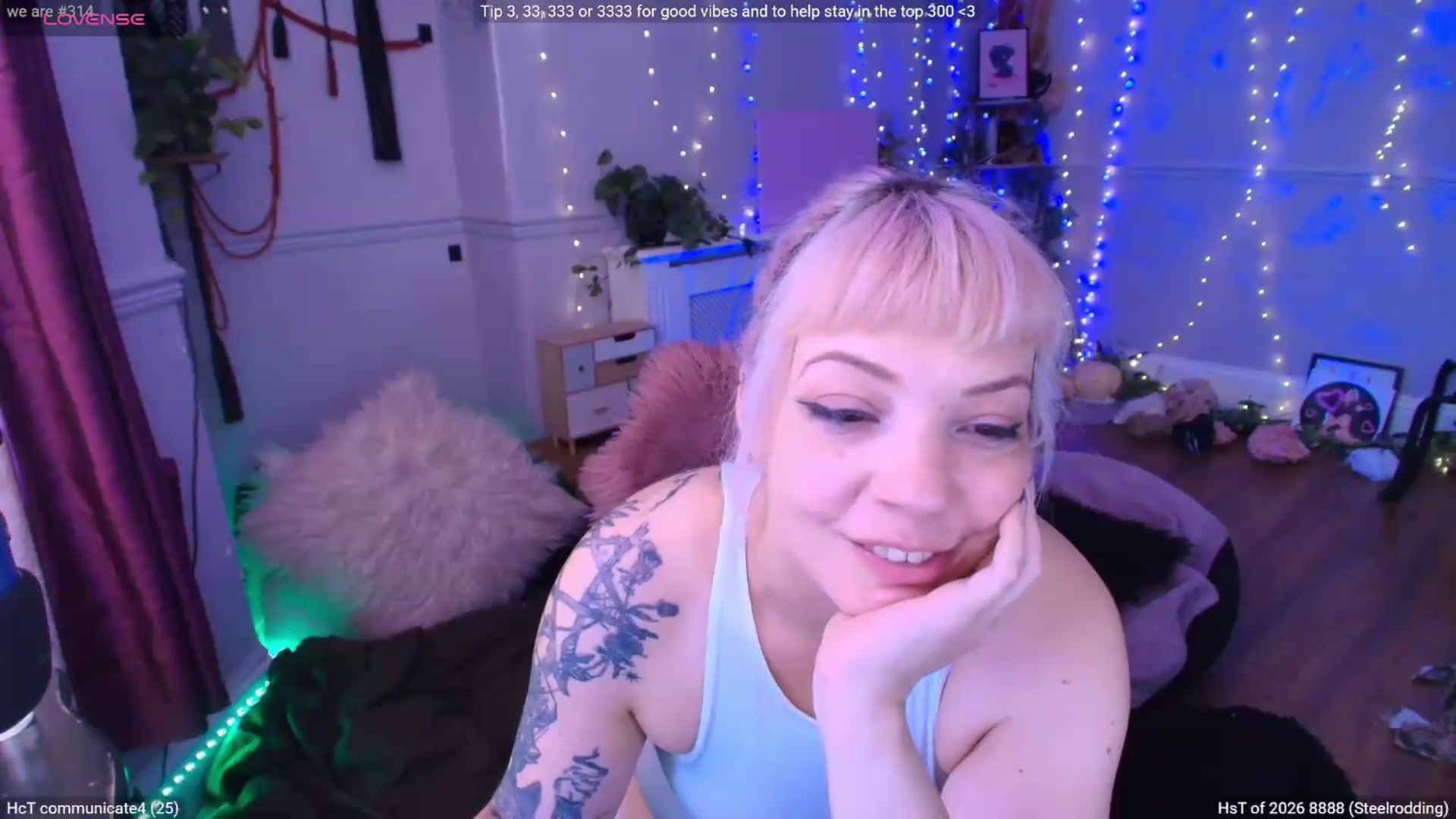 Gallery image thumbnail from LunaWolfie's myfreecams stream on, 07/17/2026, 15:54 image 14 of 20