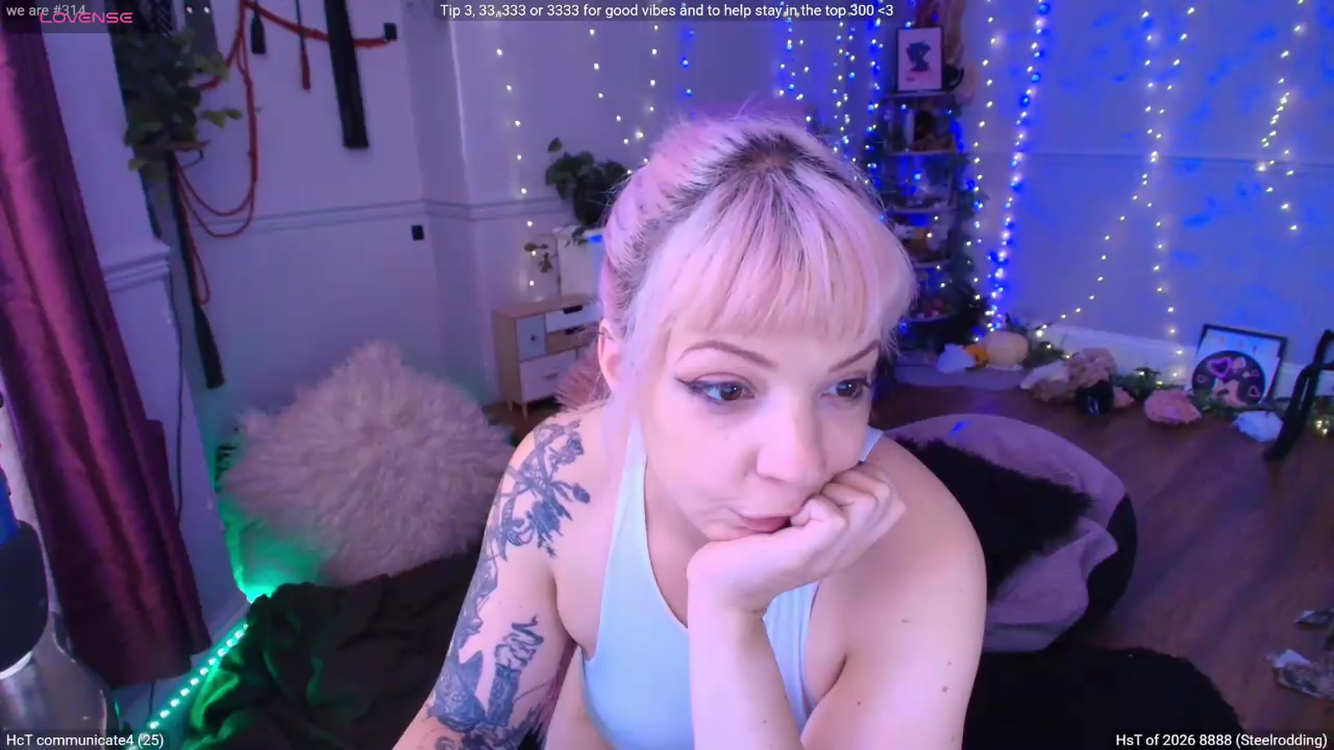 Gallery image thumbnail from LunaWolfie's myfreecams stream on, 07/17/2026, 15:54 image 15 of 20