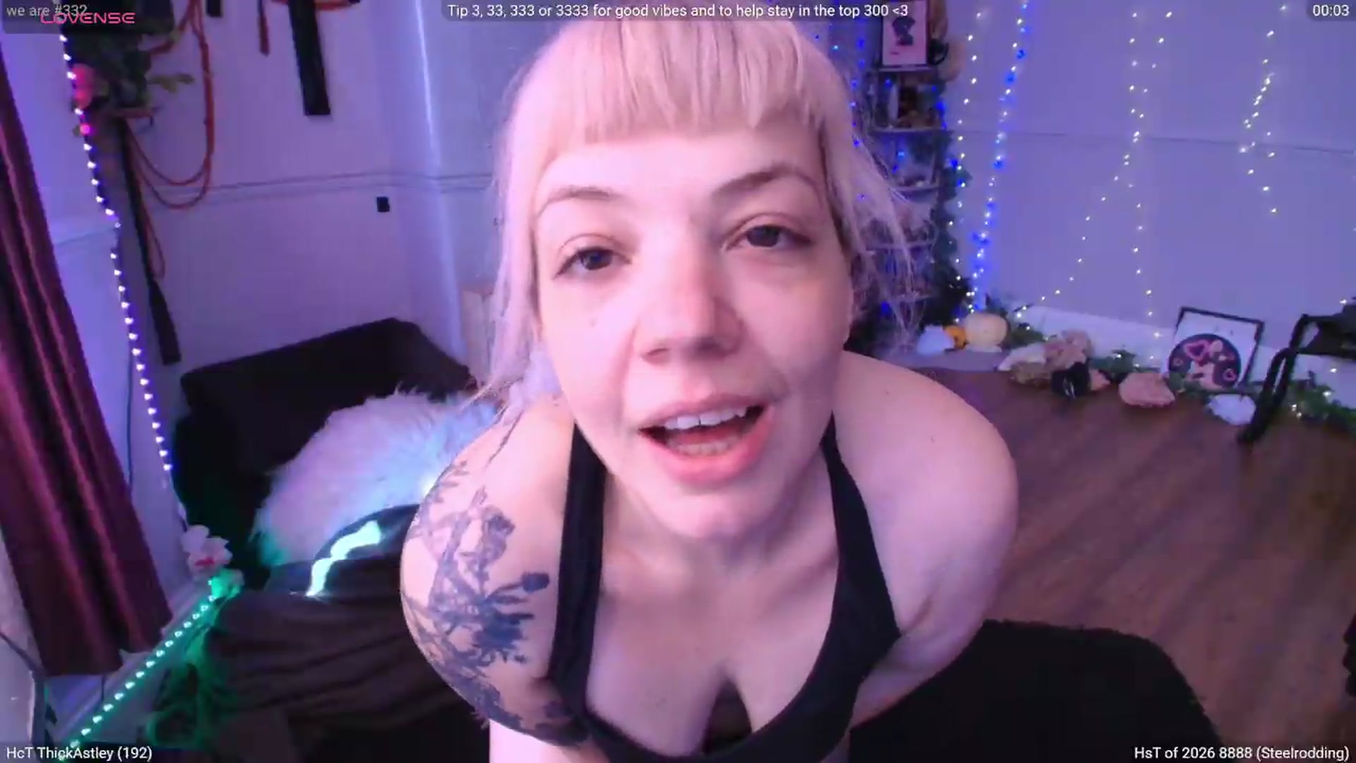 Gallery image thumbnail from LunaWolfie's myfreecams stream on, 07/18/2026, 11:31 image 11 of 20