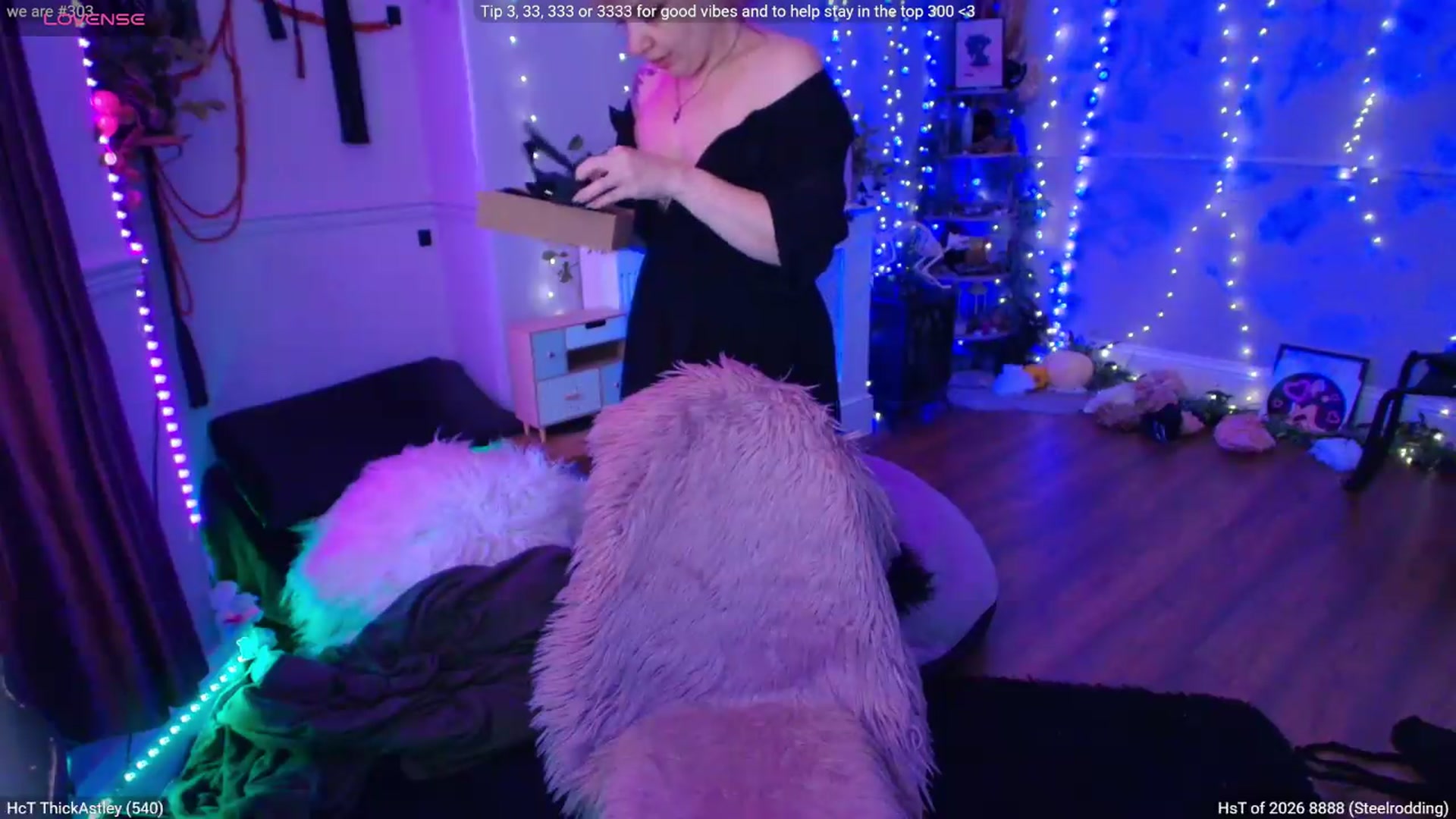 Gallery image thumbnail from LunaWolfie's myfreecams stream on, 07/18/2026, 19:34 image 15 of 20