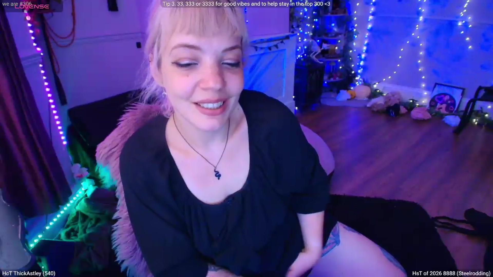 Gallery image thumbnail from LunaWolfie's myfreecams stream on, 07/18/2026, 19:34 image 9 of 20