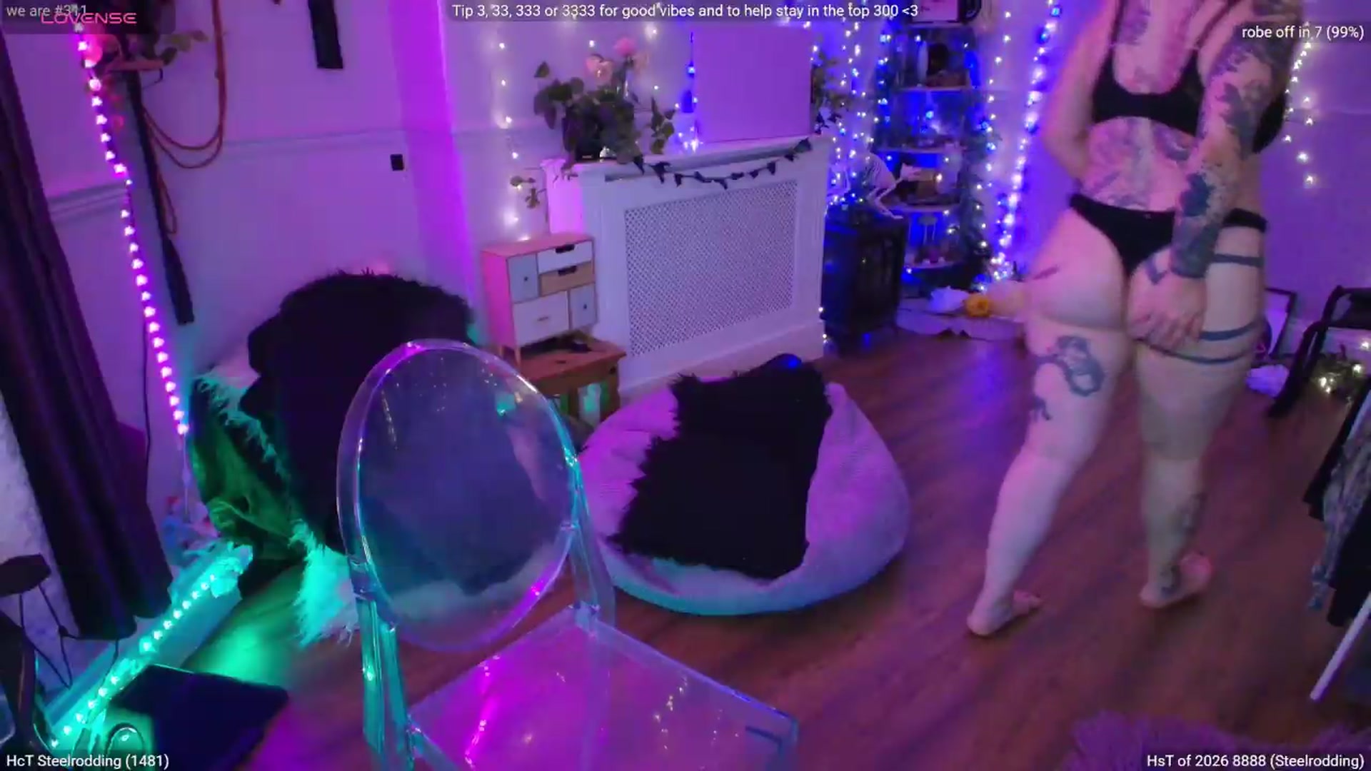 Gallery image thumbnail from LunaWolfie's myfreecams stream on, 07/21/2026, 24:04 image 7 of 20