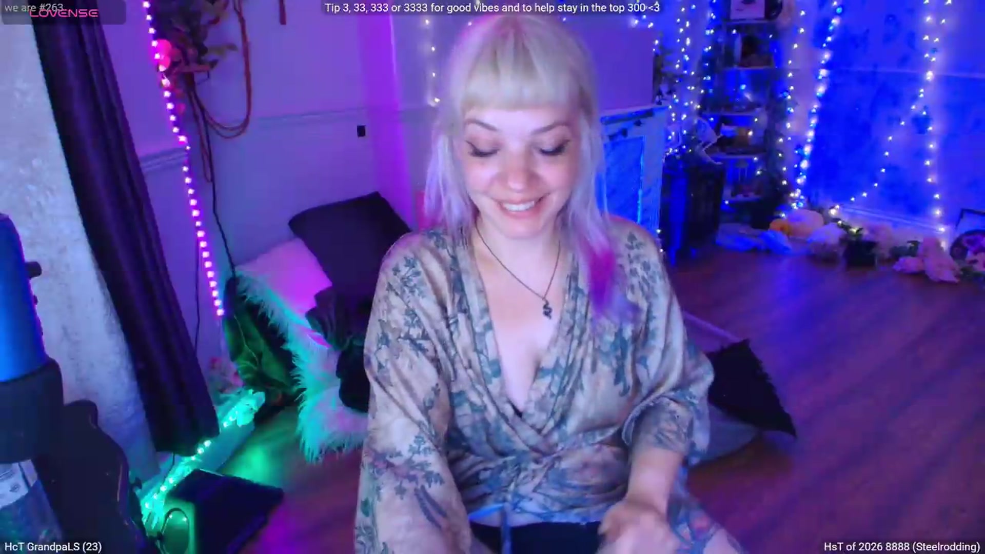Gallery image thumbnail from LunaWolfie's myfreecams stream on, 07/21/2026, 22:43 image 10 of 20