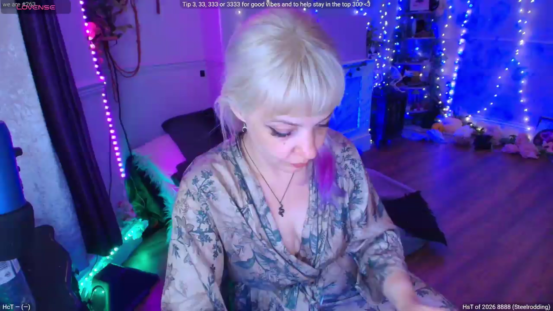 Gallery image thumbnail from LunaWolfie's myfreecams stream on, 07/21/2026, 22:43 image 1 of 20