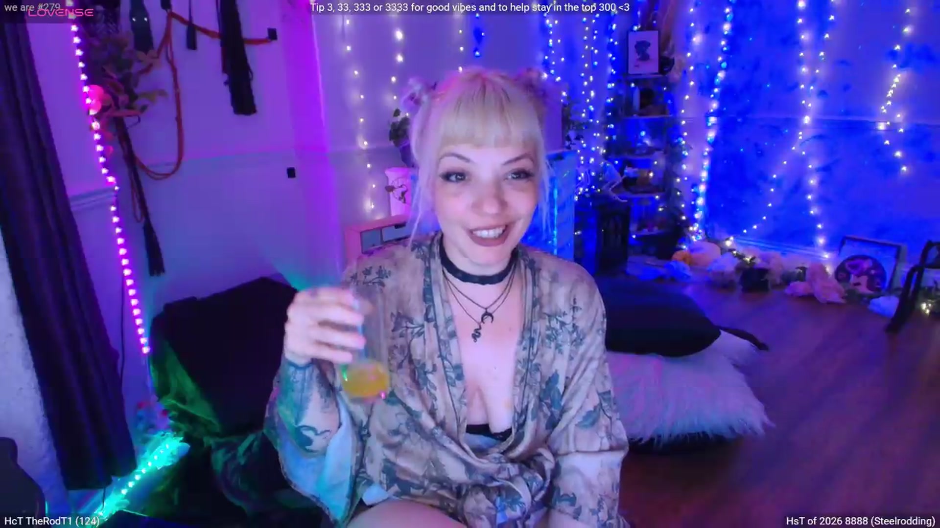 Gallery image thumbnail from LunaWolfie's myfreecams stream on, 07/23/2026, 20:39 image 7 of 20