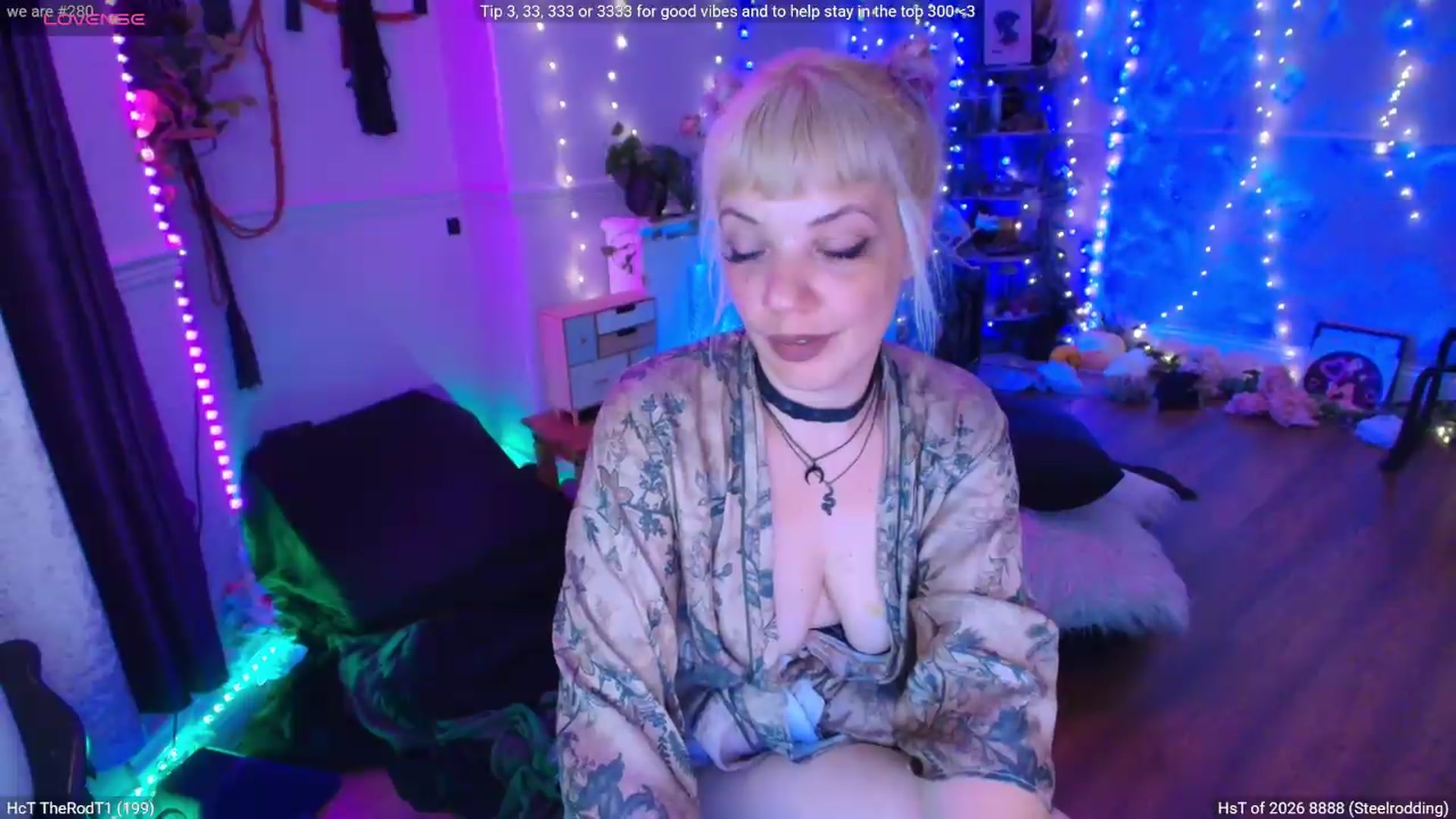 Gallery image thumbnail from LunaWolfie's myfreecams stream on, 07/23/2026, 22:54 image 14 of 20