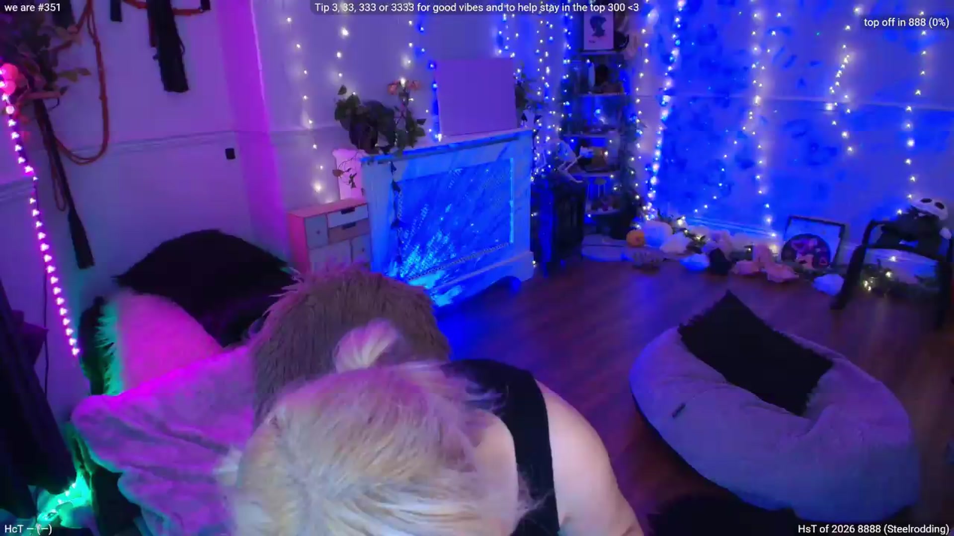 Gallery image thumbnail from LunaWolfie's myfreecams stream on, 07/30/2026, 21:26 image 2 of 20
