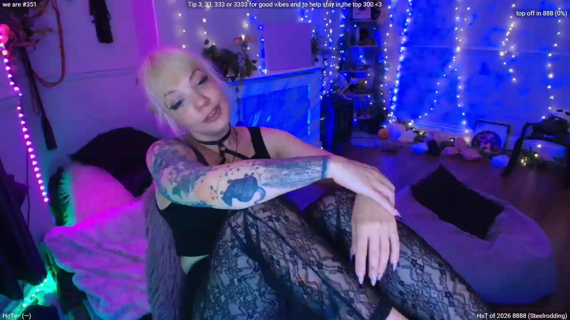 Gallery image thumbnail from LunaWolfie's myfreecams stream on, 07/30/2026, 21:26 image 5 of 20