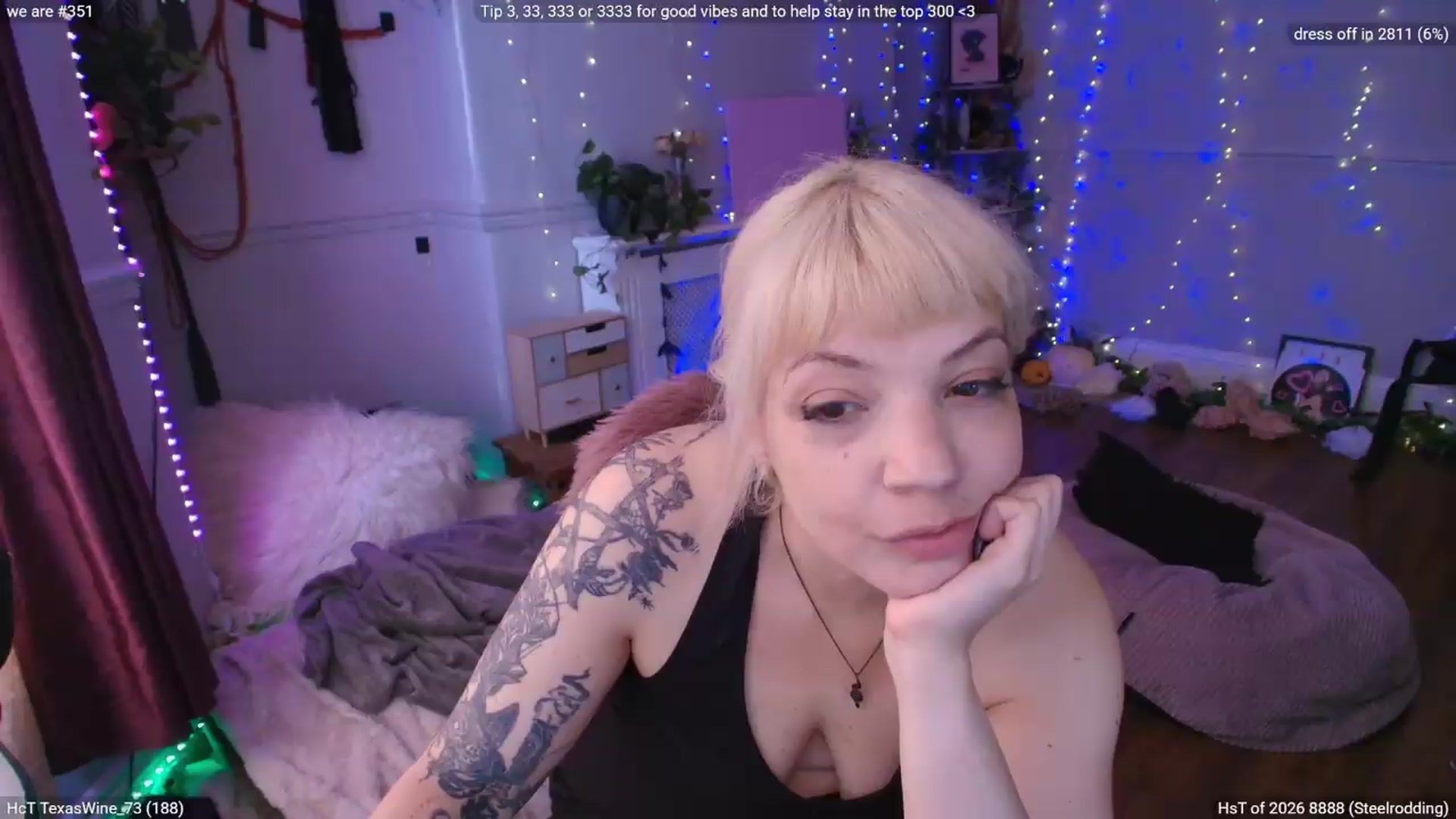 Gallery image thumbnail from LunaWolfie's myfreecams stream on, 07/31/2026, 13:18 image 1 of 20