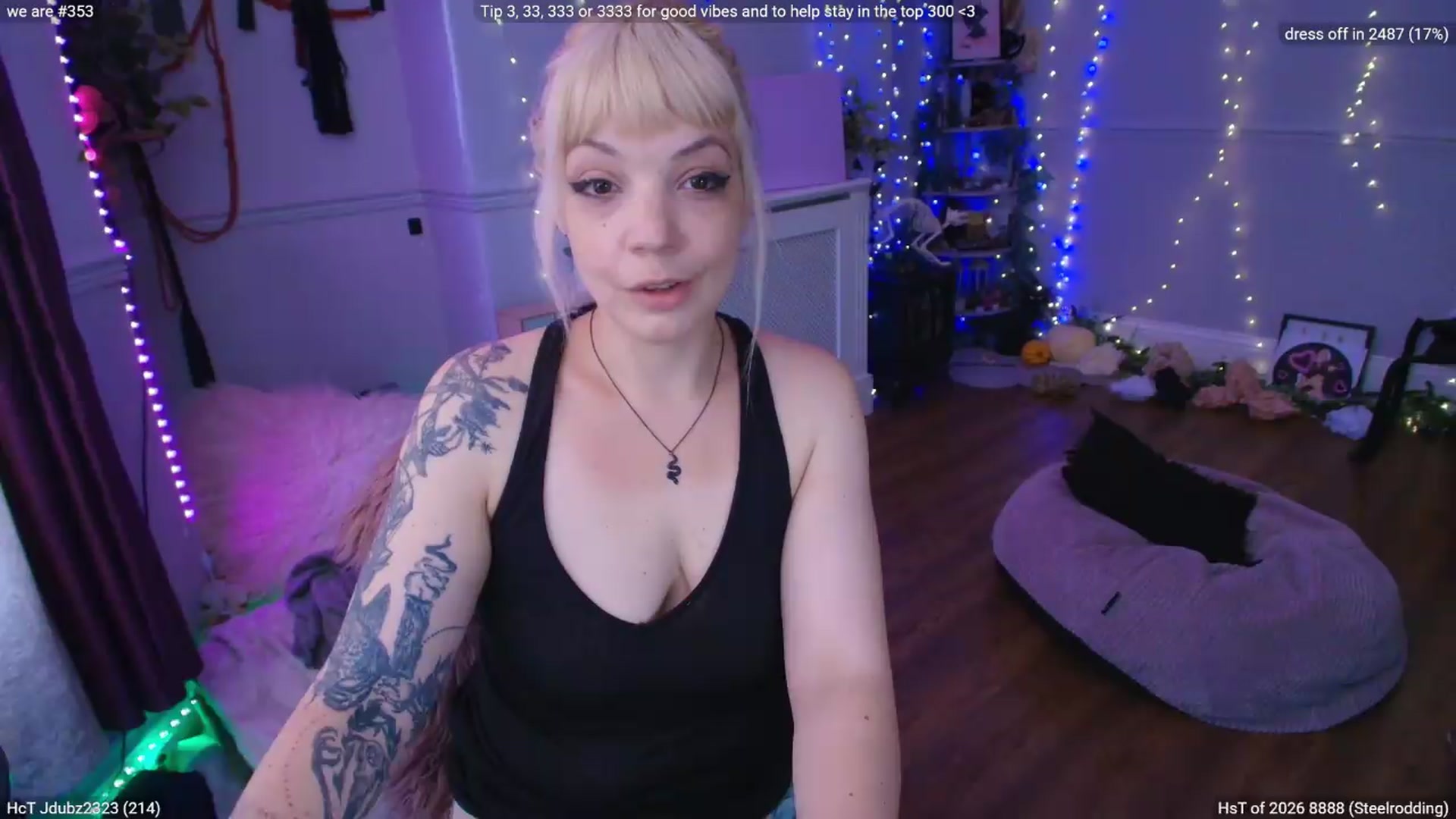 Gallery image thumbnail from LunaWolfie's myfreecams stream on, 07/31/2026, 16:02 image 12 of 20