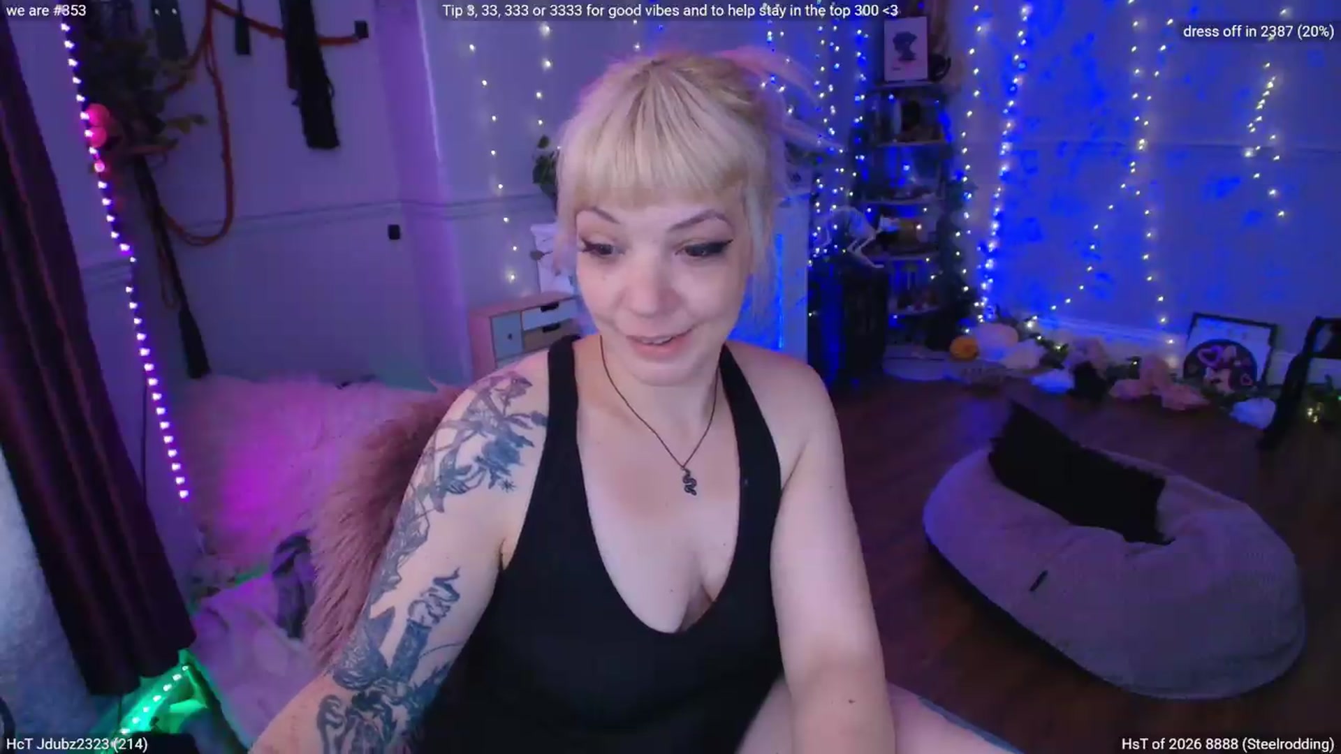 Gallery image thumbnail from LunaWolfie's myfreecams stream on, 07/31/2026, 18:36 image 7 of 20