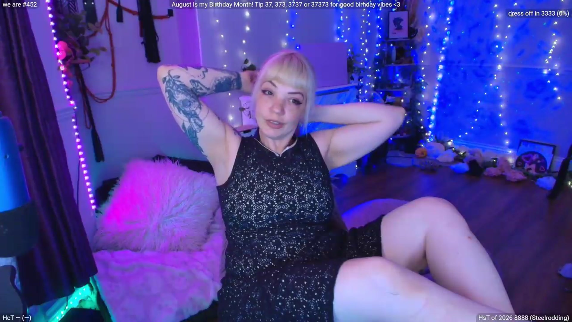 Gallery image thumbnail from LunaWolfie's myfreecams stream on, 08/03/2026, 21:06 image 2 of 20