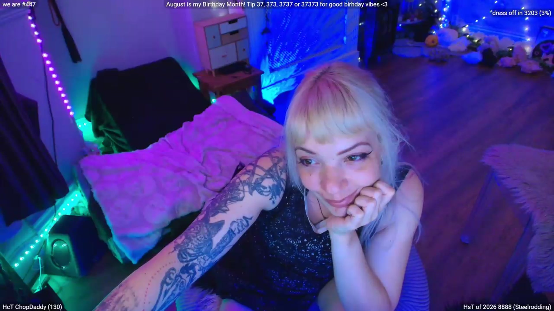 Gallery image thumbnail from LunaWolfie's myfreecams stream on, 08/03/2026, 21:06 image 11 of 20
