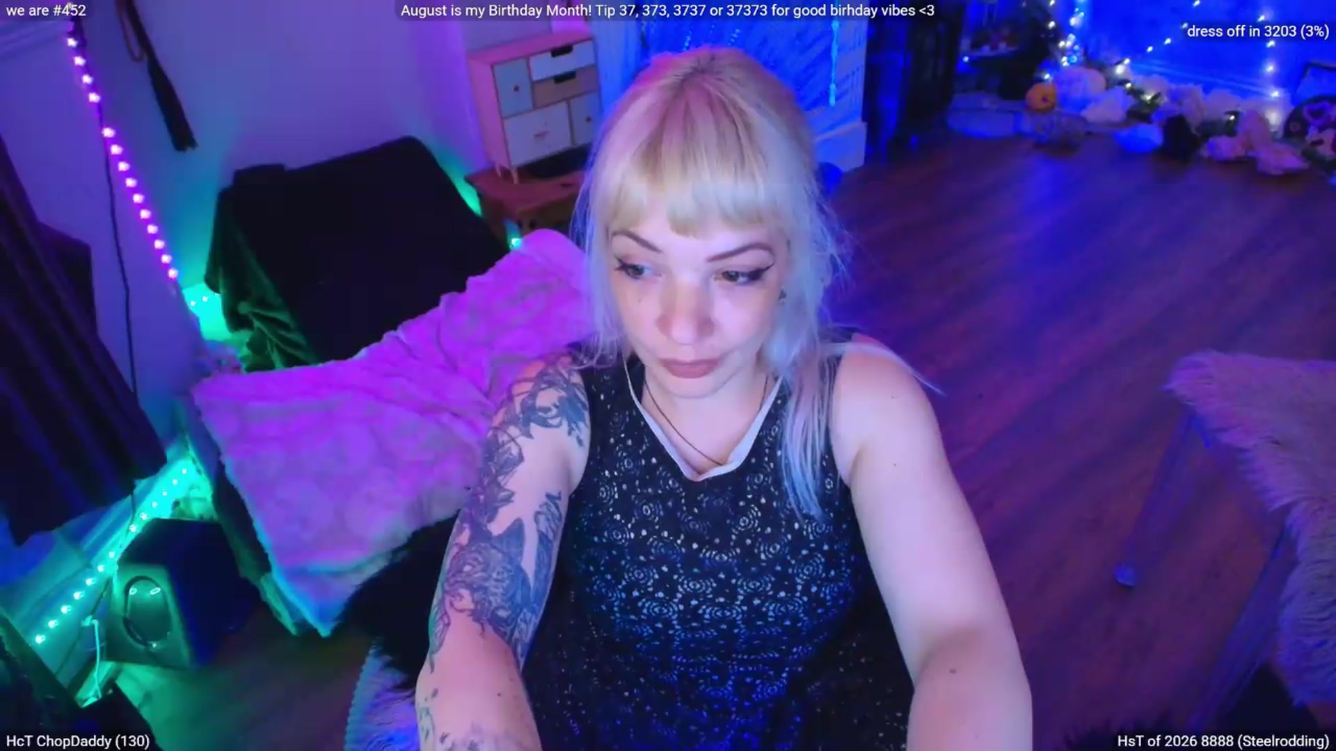 Gallery image thumbnail from LunaWolfie's myfreecams stream on, 08/03/2026, 21:06 image 19 of 20