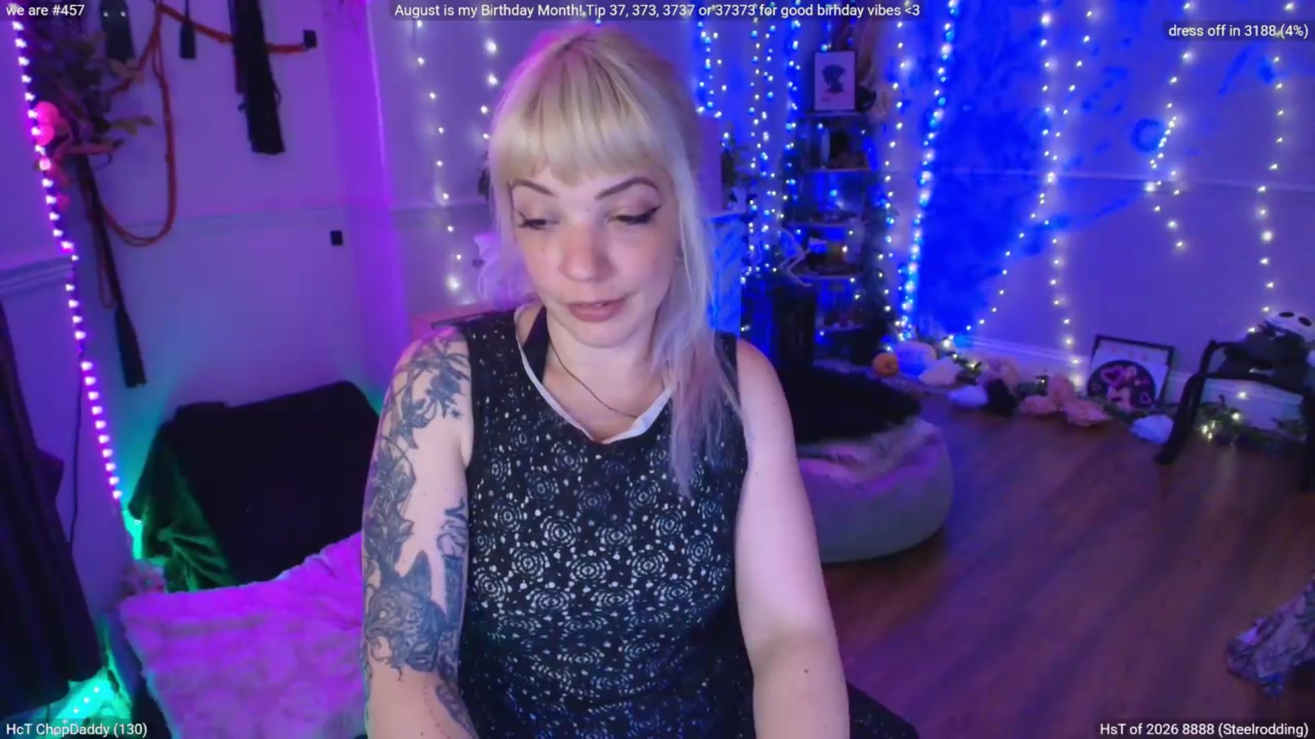 Gallery image thumbnail from LunaWolfie's myfreecams stream on, 08/03/2026, 22:22 image 4 of 20