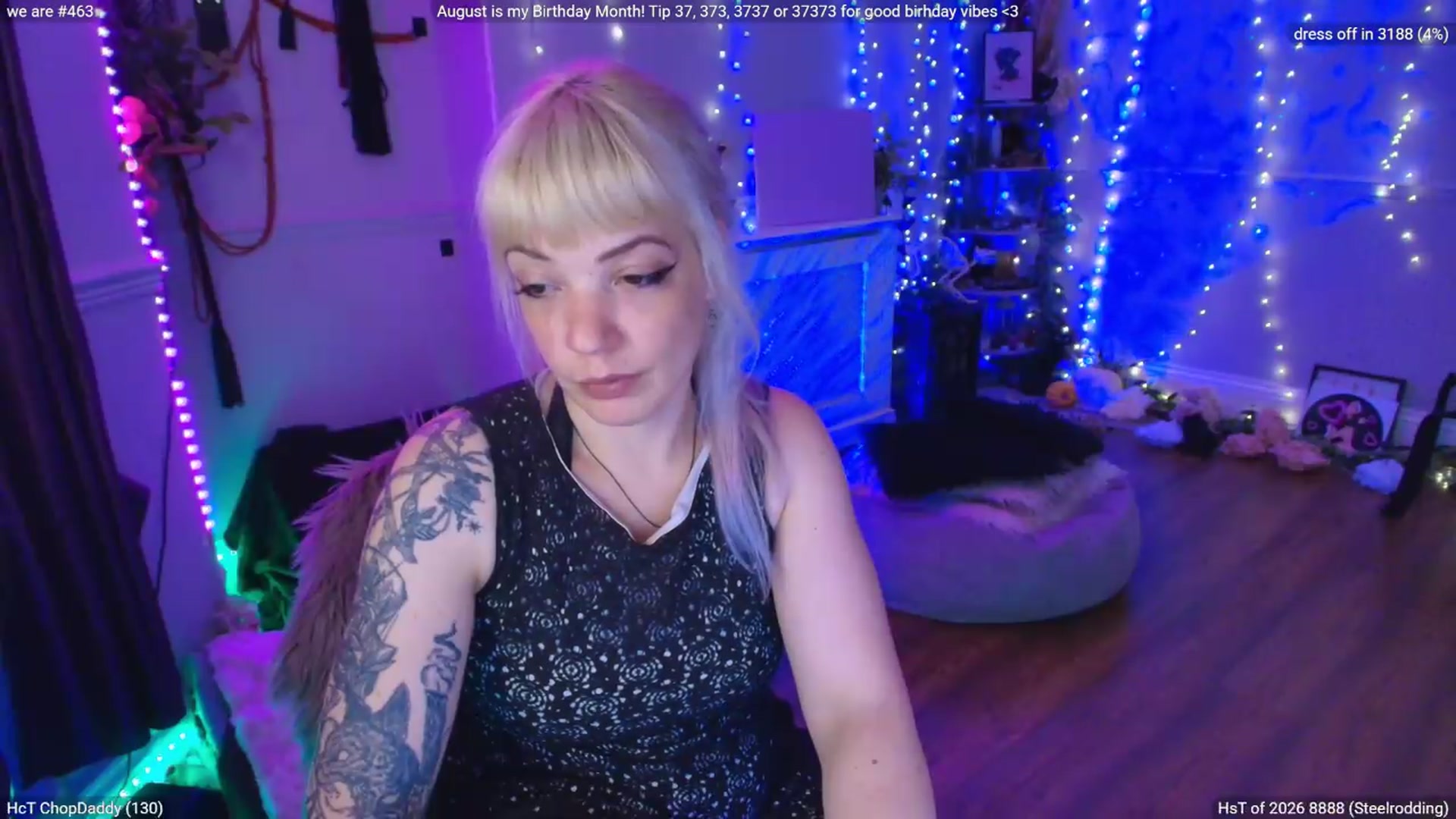 Gallery image thumbnail from LunaWolfie's myfreecams stream on, 08/03/2026, 22:22 image 18 of 20