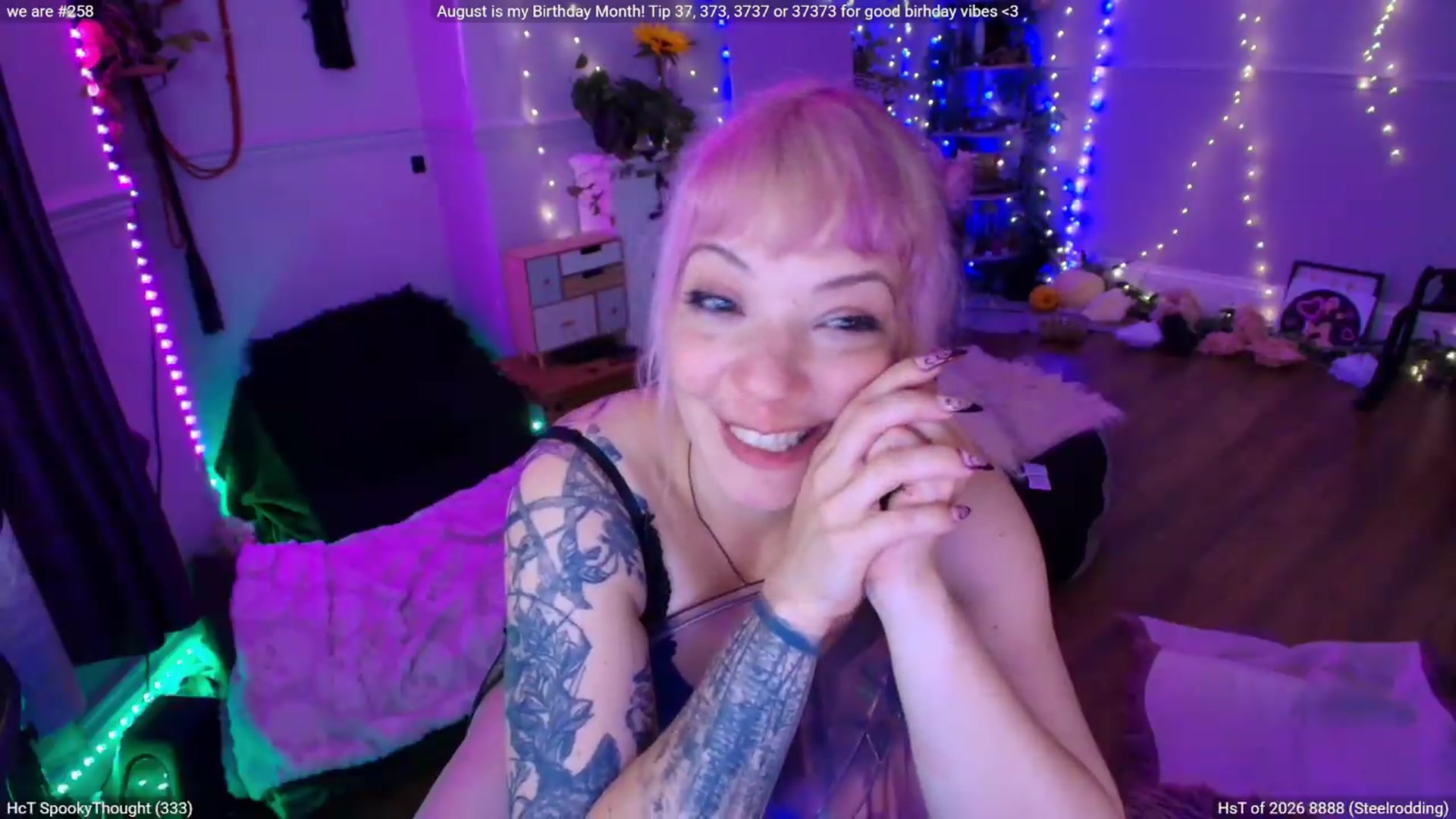 Gallery image thumbnail from LunaWolfie's myfreecams stream on, 08/06/2026, 20:56 image 13 of 20