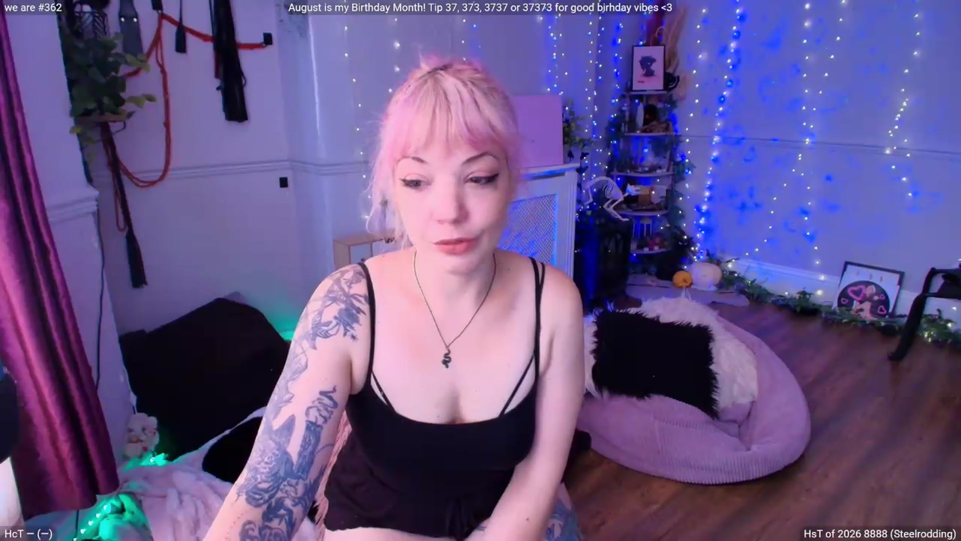 Gallery image thumbnail from LunaWolfie's myfreecams stream on, 08/09/2026, 12:32 image 7 of 20