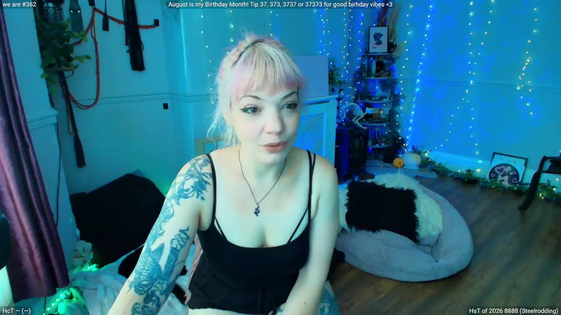 Gallery image thumbnail from LunaWolfie's myfreecams stream on, 08/09/2026, 12:32 image 8 of 20