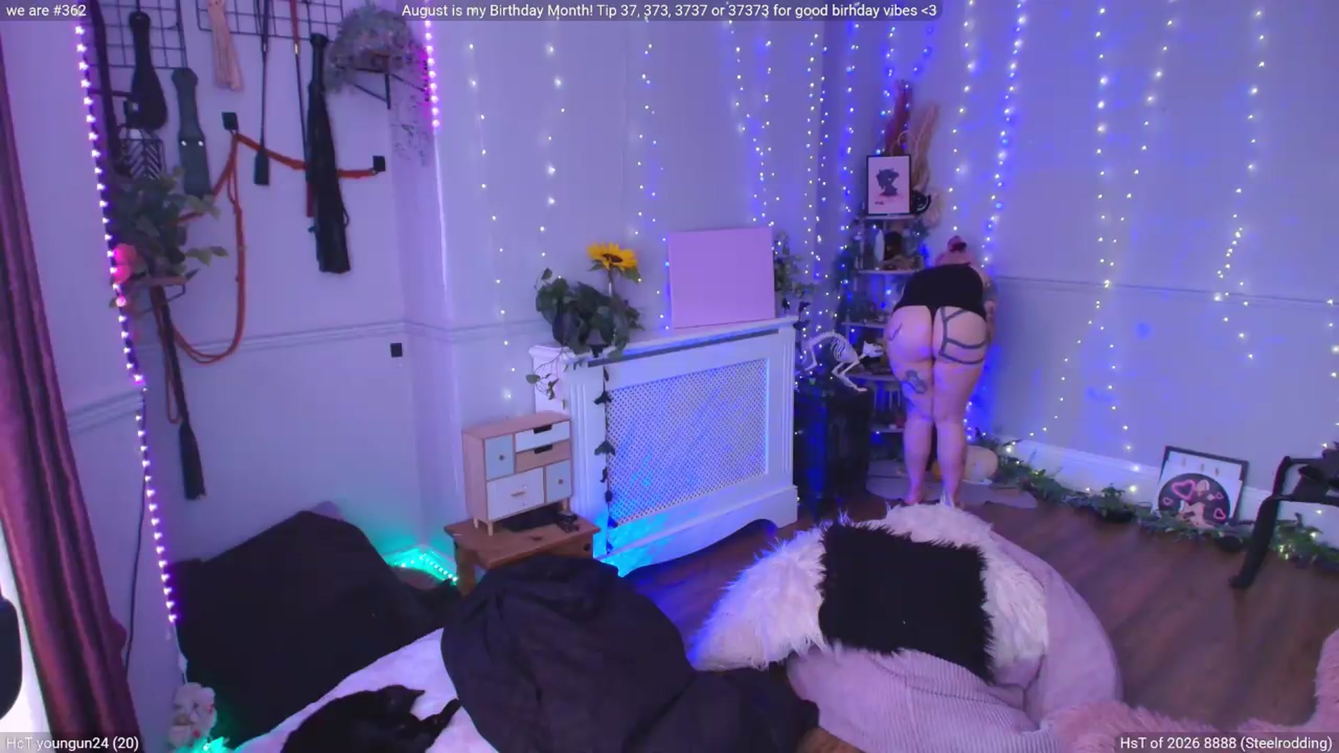Gallery image thumbnail from LunaWolfie's myfreecams stream on, 08/09/2026, 14:35 image 2 of 20