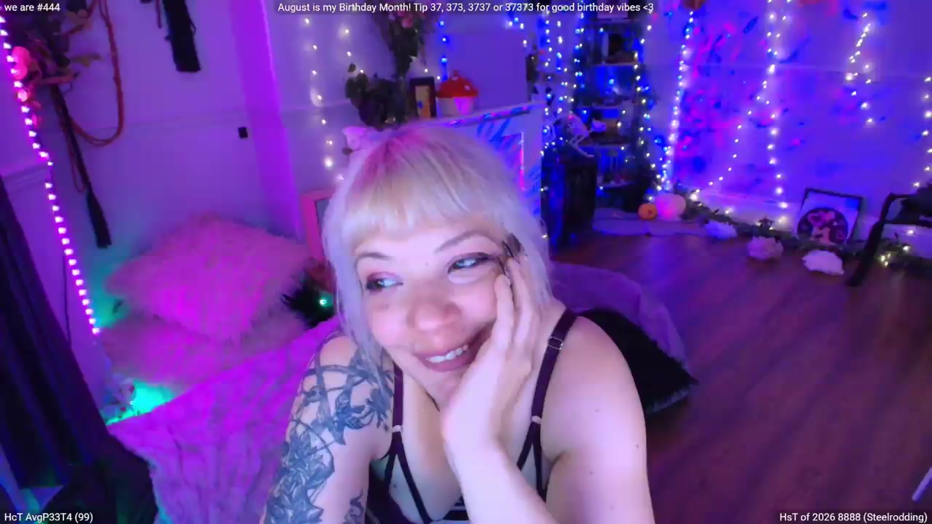 Gallery image thumbnail from LunaWolfie's myfreecams stream on, 08/17/2026, 23:45 image 9 of 20
