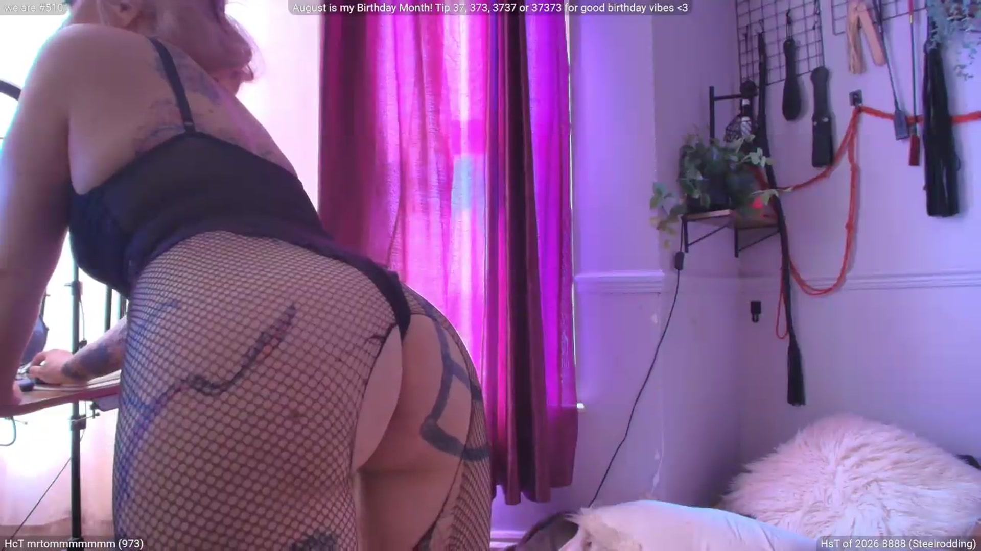 Gallery image thumbnail from LunaWolfie's myfreecams stream on, 08/24/2026, 14:50 image 2 of 20