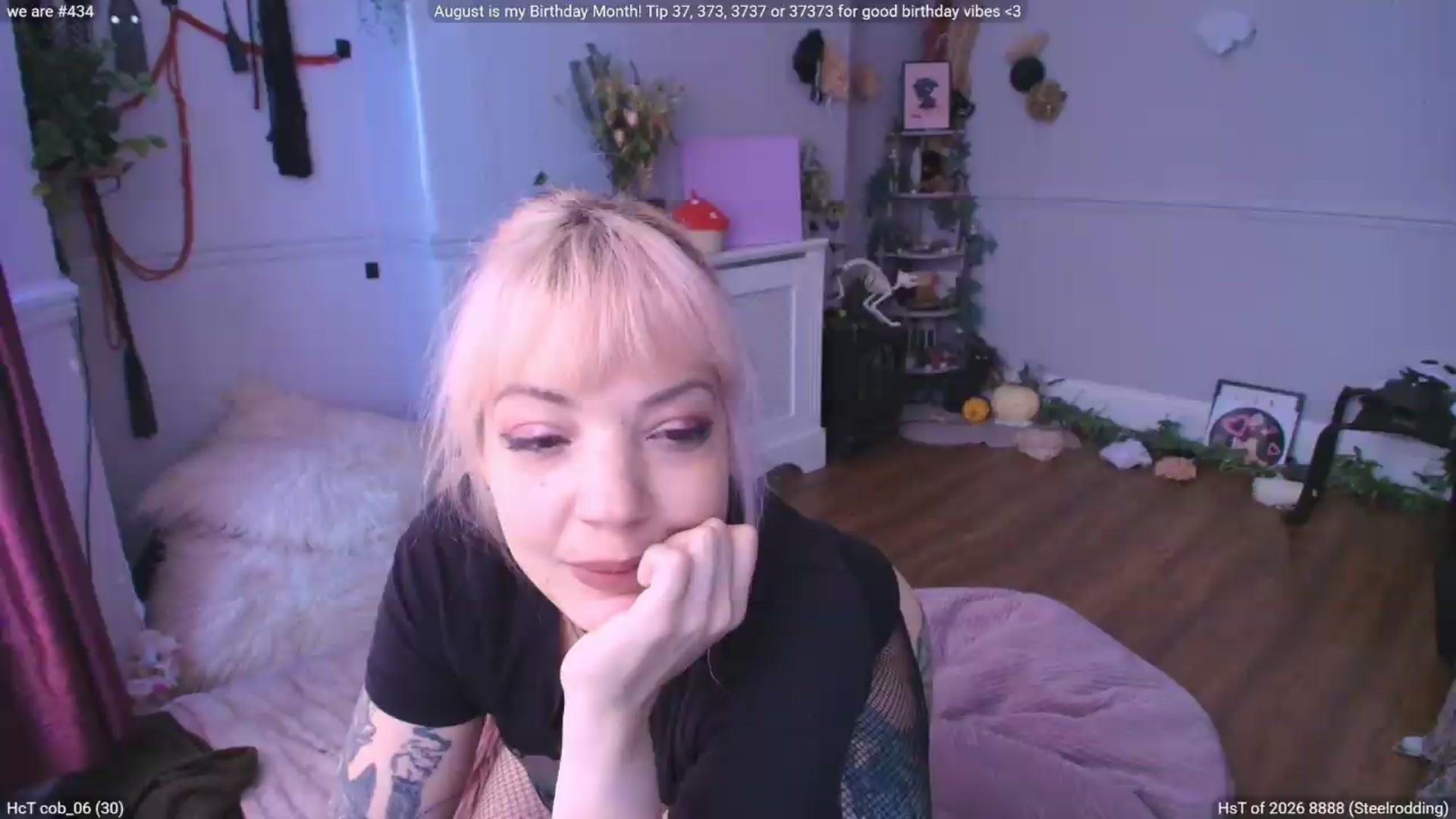 Gallery image thumbnail from LunaWolfie's myfreecams stream on, 08/27/2026, 12:35 image 6 of 20