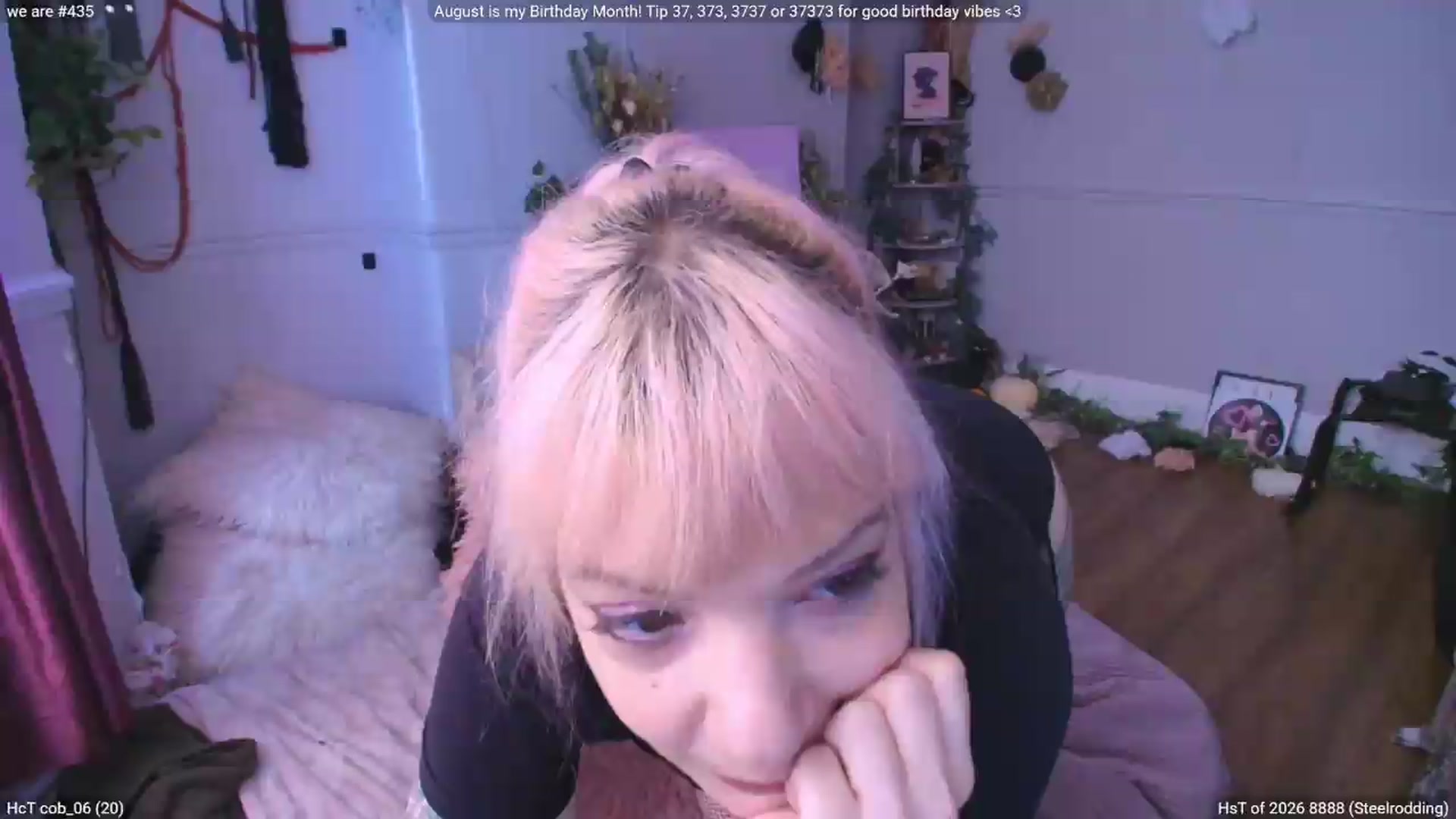 Gallery image thumbnail from LunaWolfie's myfreecams stream on, 08/27/2026, 12:35 image 3 of 20