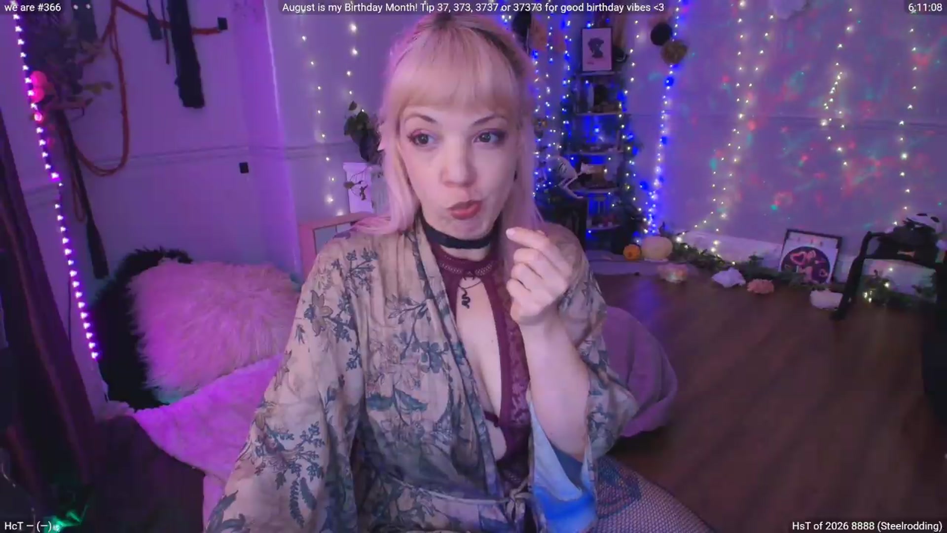 Gallery image thumbnail from LunaWolfie's myfreecams stream on, 08/28/2026, 15:32 image 13 of 20