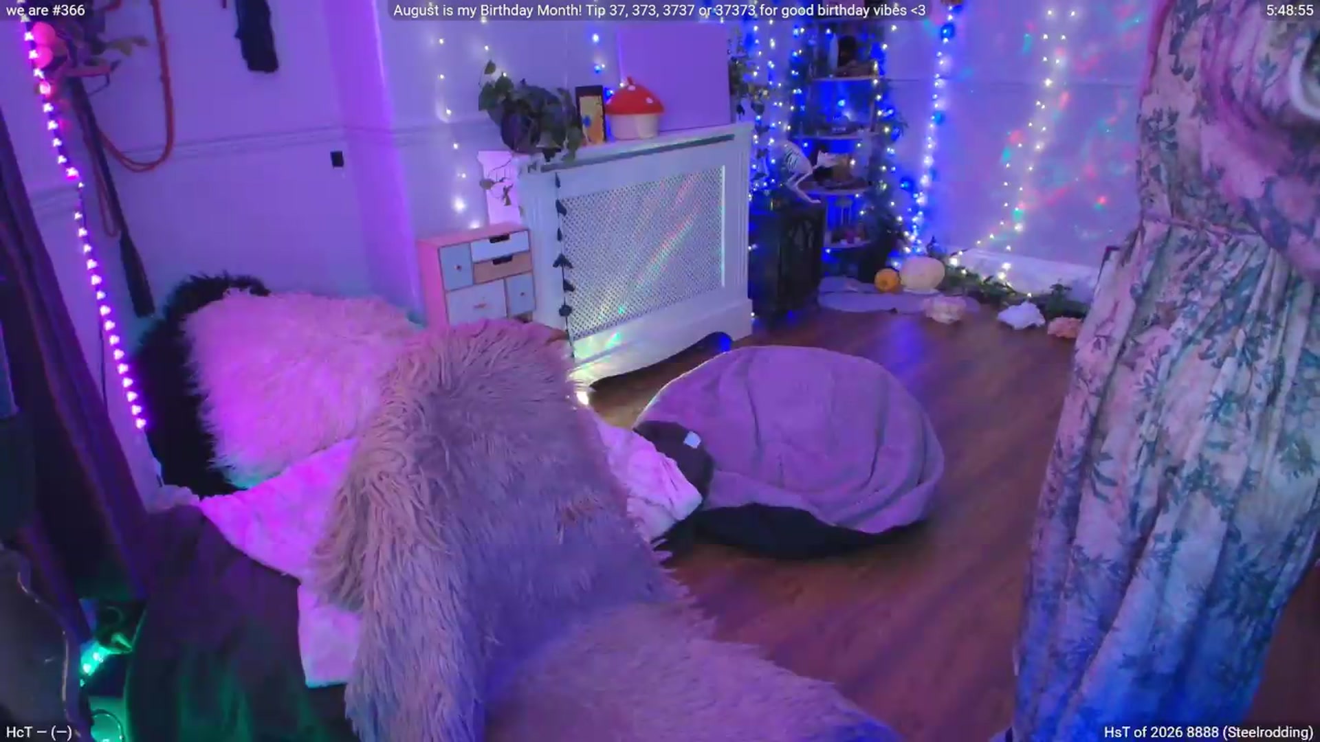 Gallery image thumbnail from LunaWolfie's myfreecams stream on, 08/28/2026, 16:15 image 9 of 20