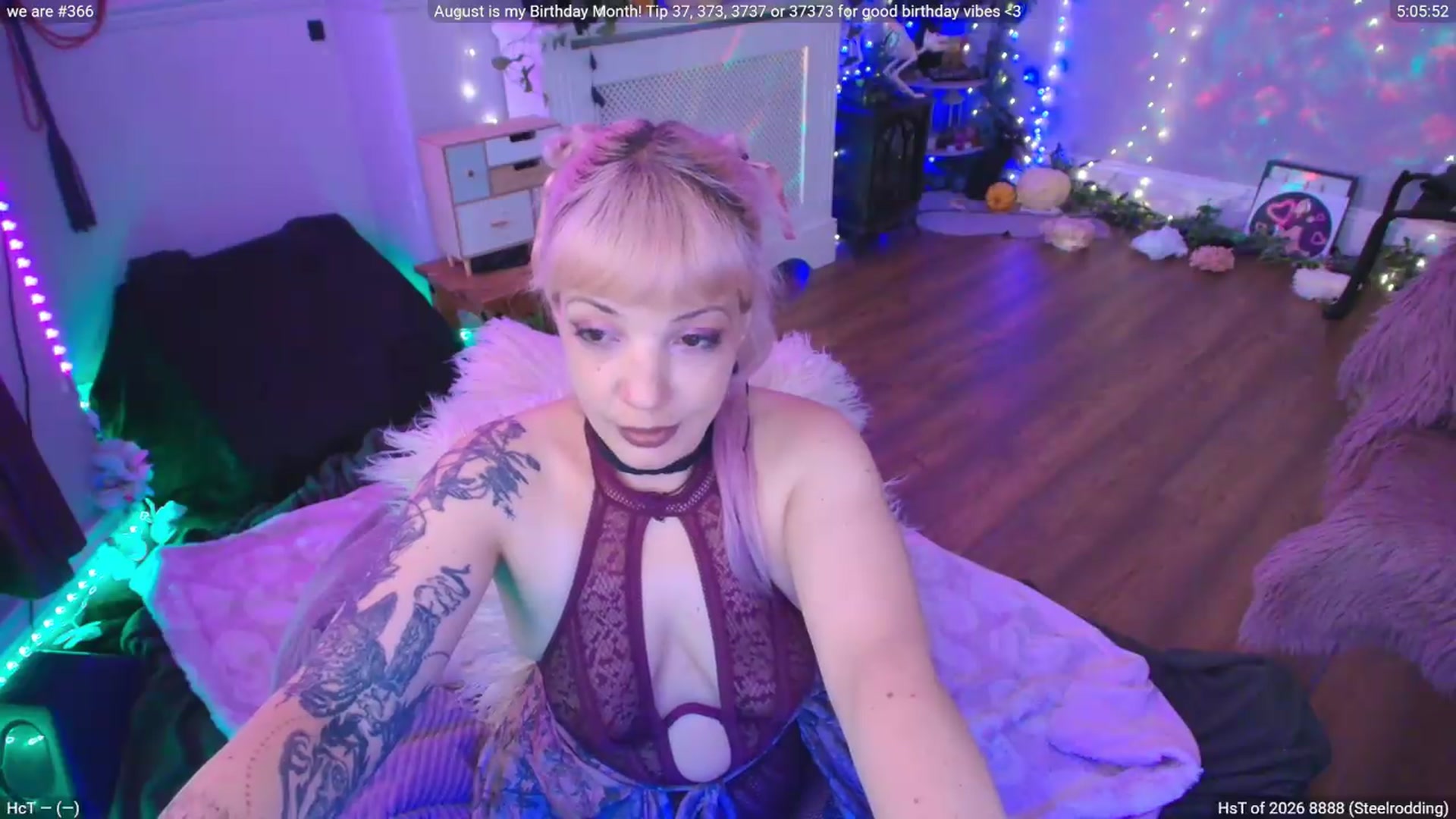 Gallery image thumbnail from LunaWolfie's myfreecams stream on, 08/28/2026, 18:00 image 3 of 20
