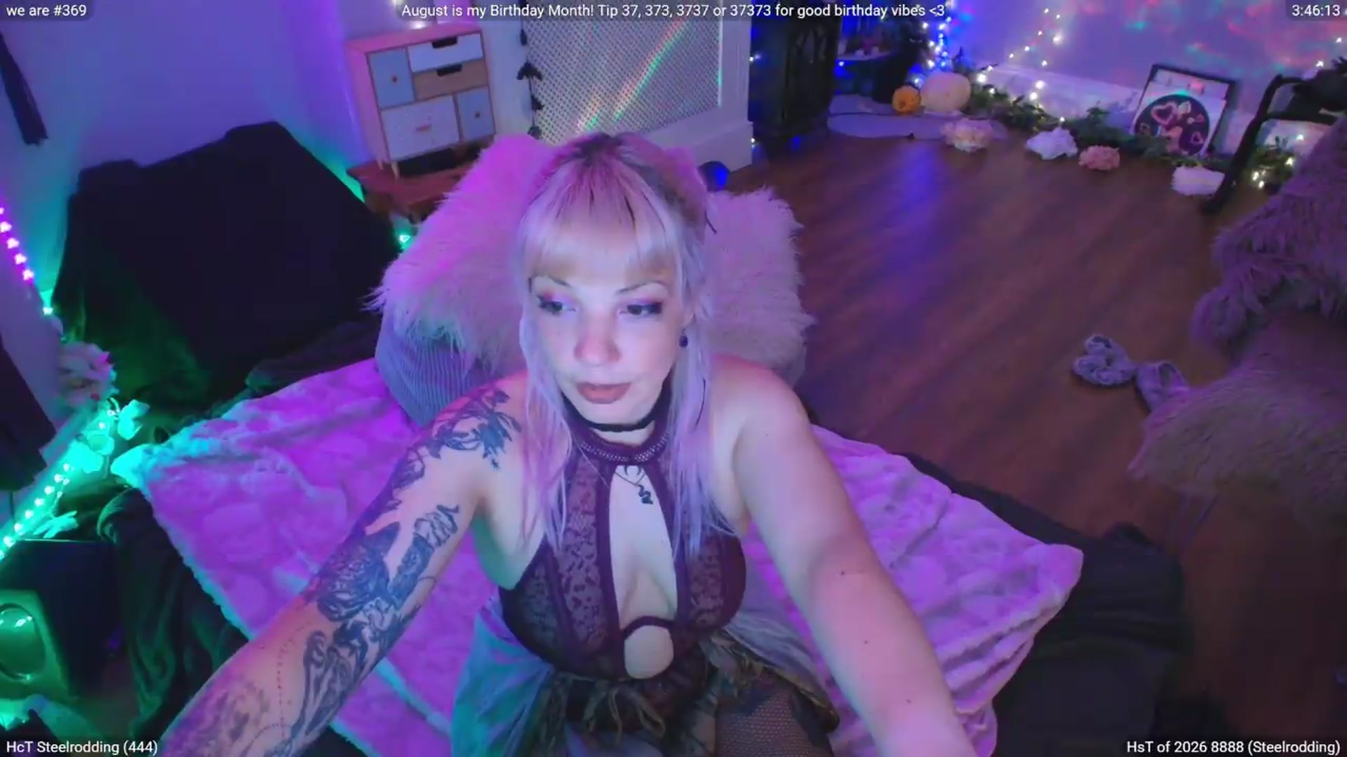 Gallery image thumbnail from LunaWolfie's myfreecams stream on, 08/28/2026, 22:48 image 2 of 20